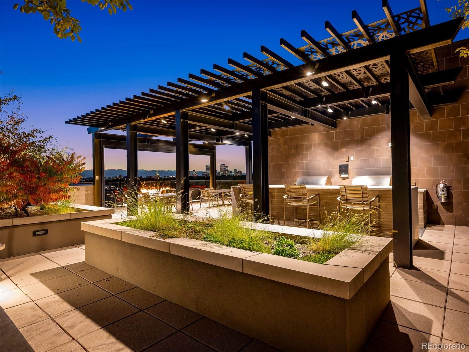 MLS Image #31 for 250  columbine street,denver, Colorado