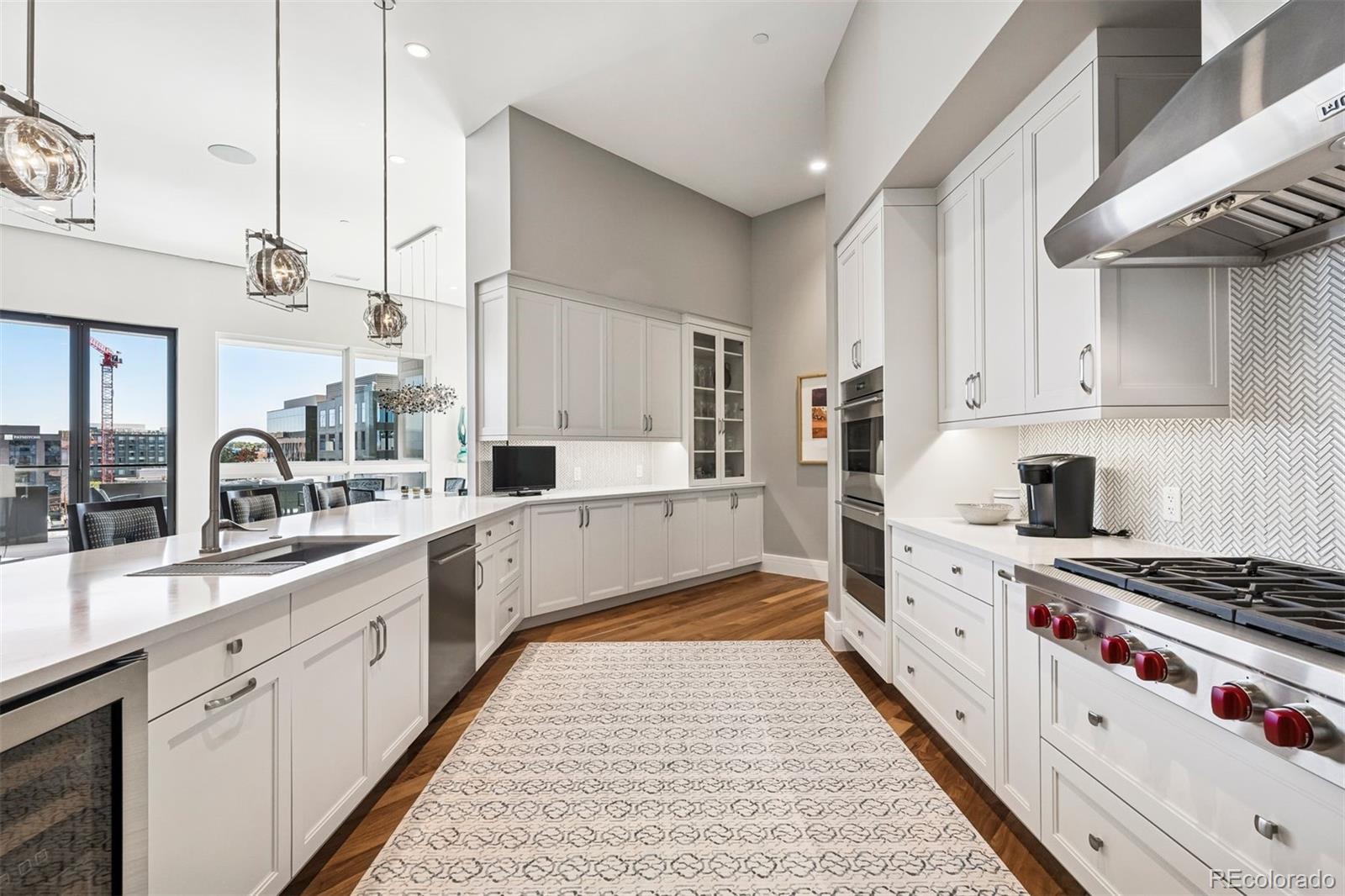 MLS Image #7 for 250  columbine street,denver, Colorado