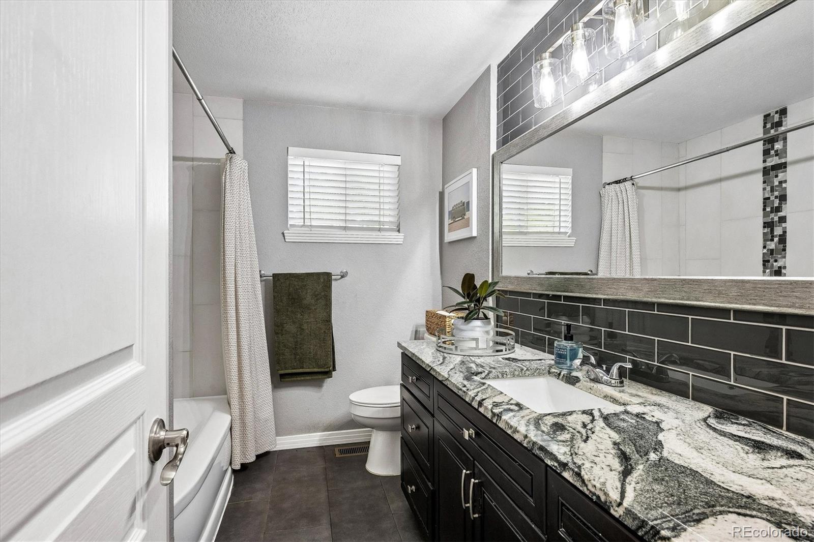 MLS Image #16 for 7124 s grant street,centennial, Colorado