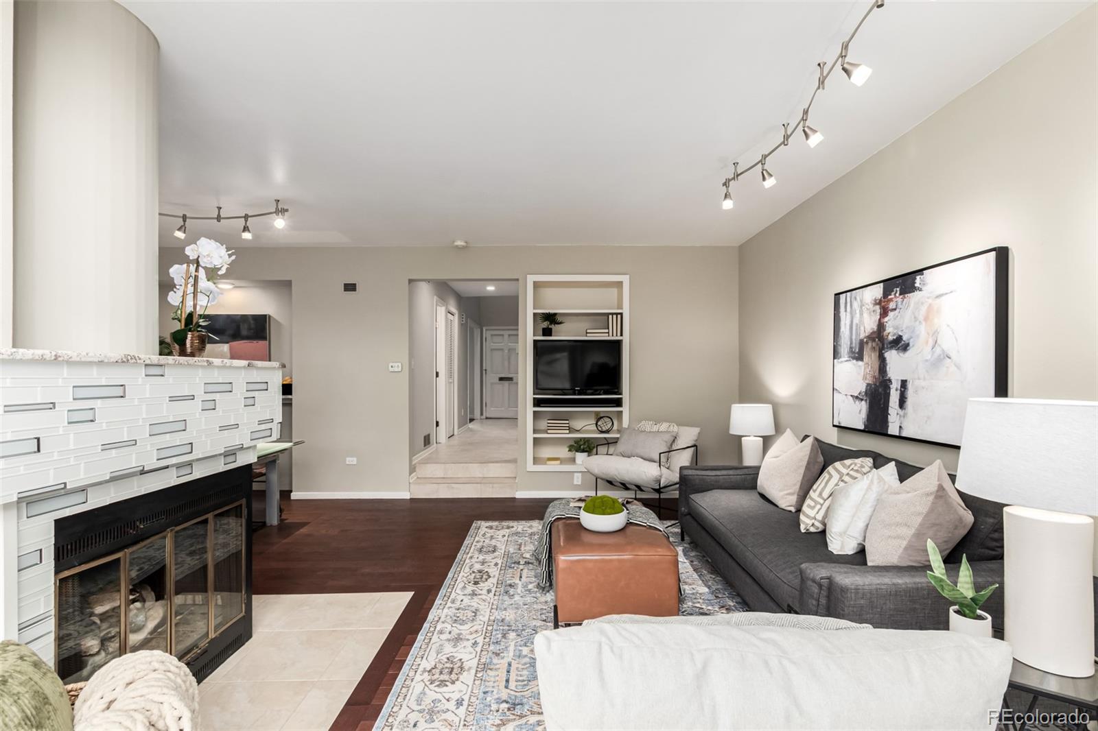 MLS Image #13 for 345  harrison street ,denver, Colorado