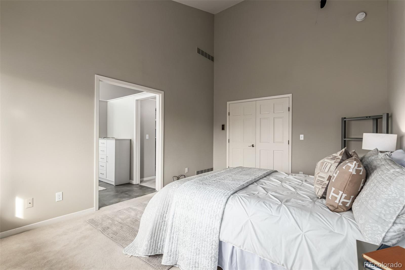 MLS Image #22 for 345  harrison street ,denver, Colorado