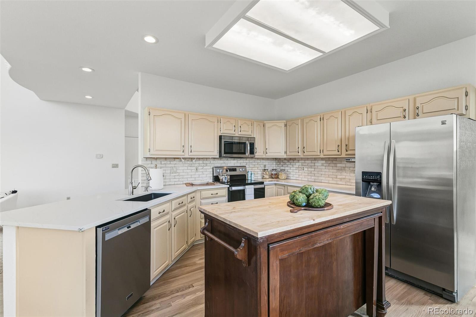 MLS Image #11 for 10275  baneberry place,highlands ranch, Colorado