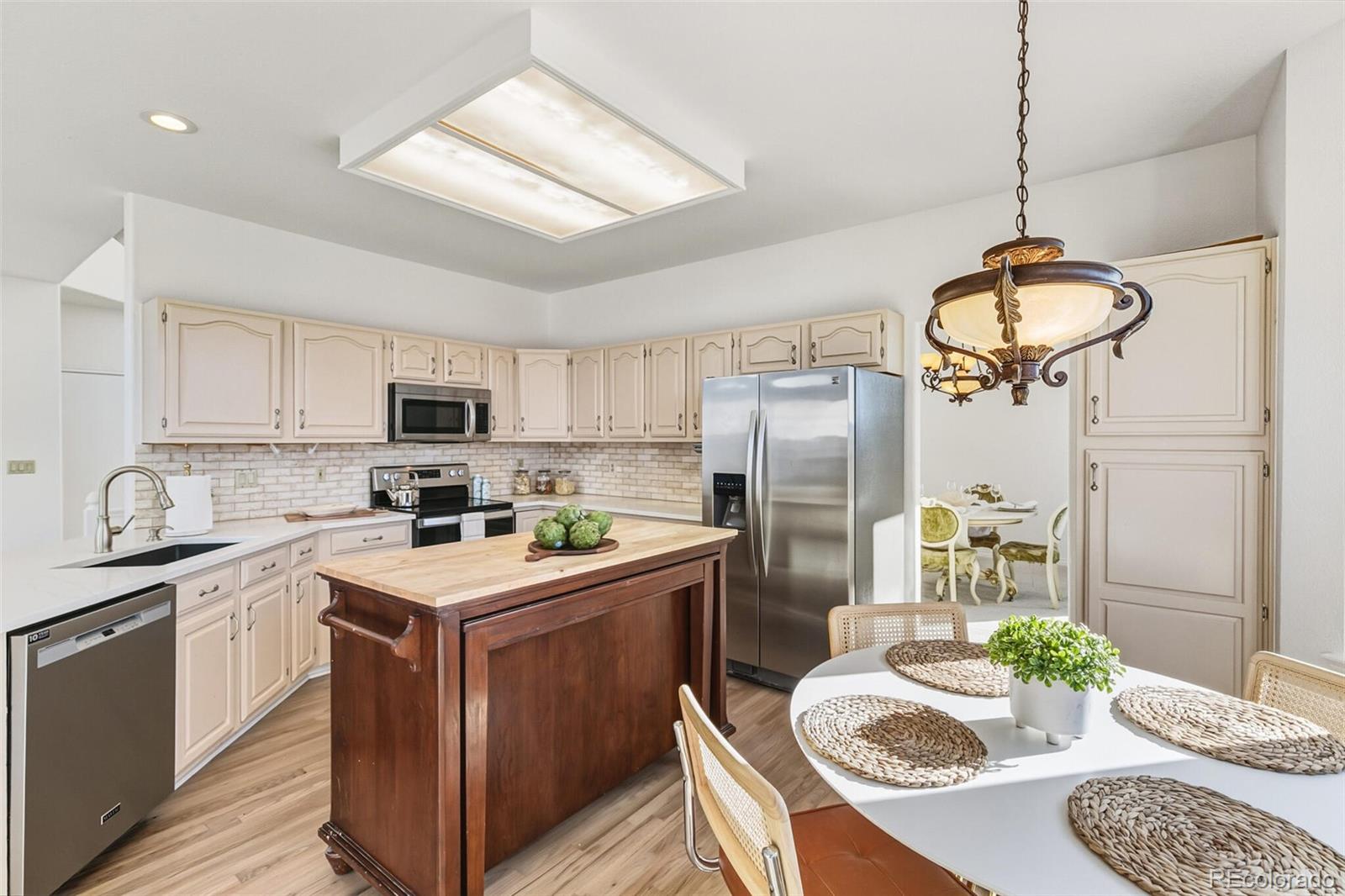 MLS Image #12 for 10275  baneberry place,highlands ranch, Colorado