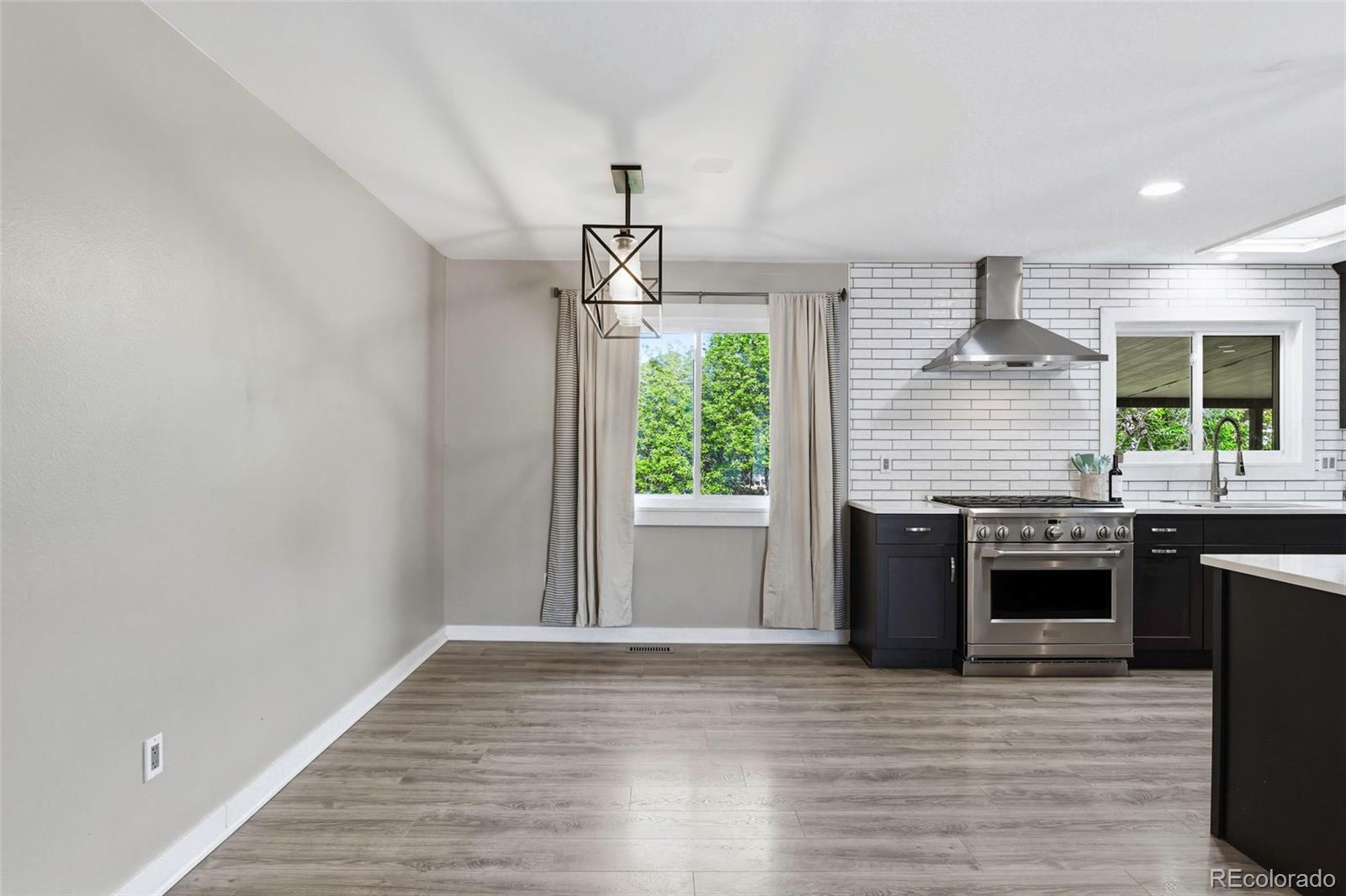 MLS Image #7 for 550 s estes street,lakewood, Colorado