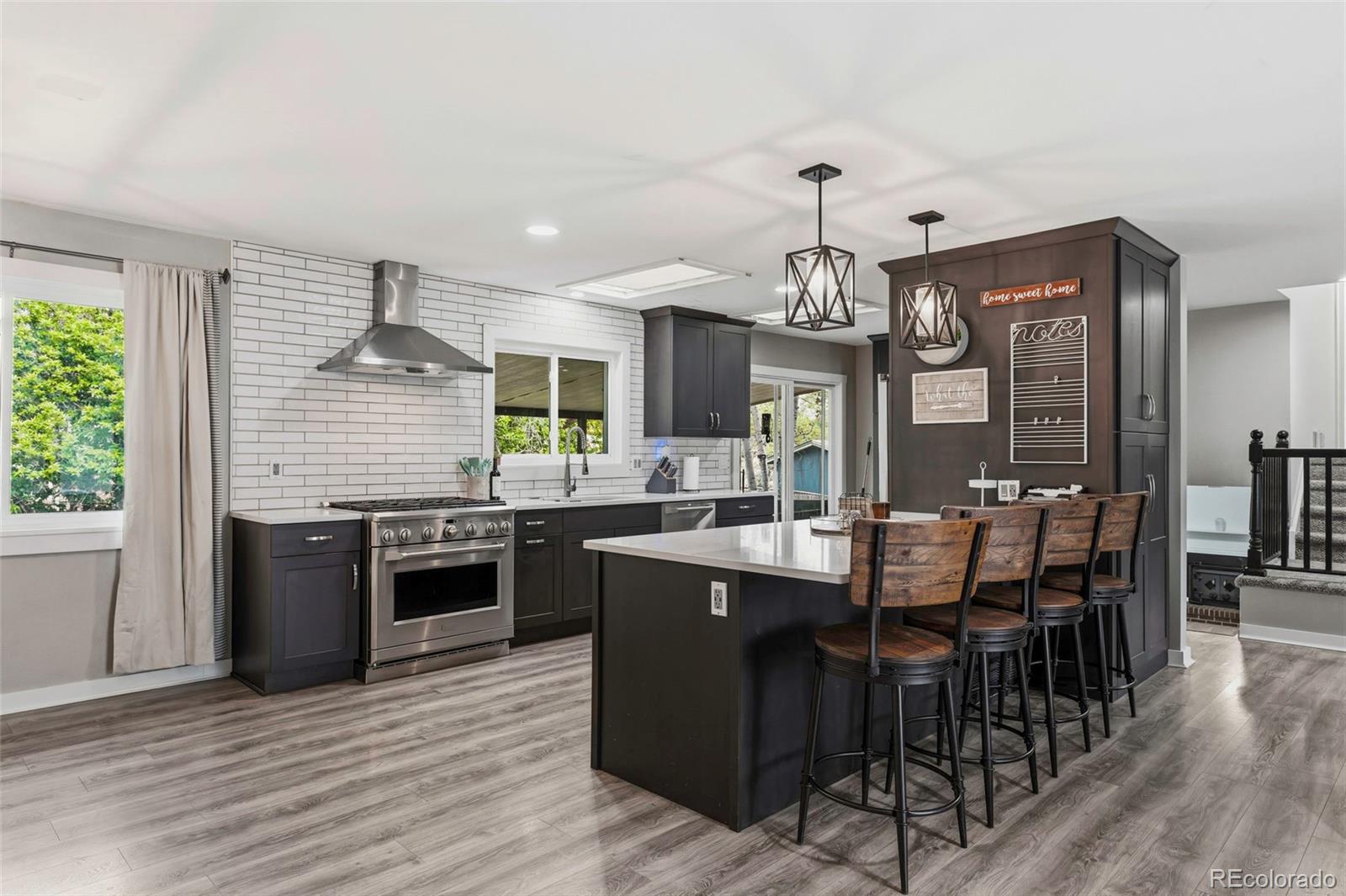 MLS Image #8 for 550 s estes street,lakewood, Colorado