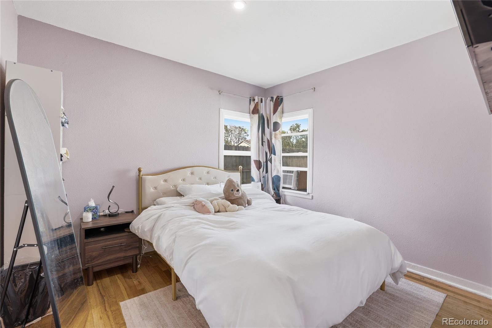 MLS Image #12 for 4790  saint paul street,denver, Colorado