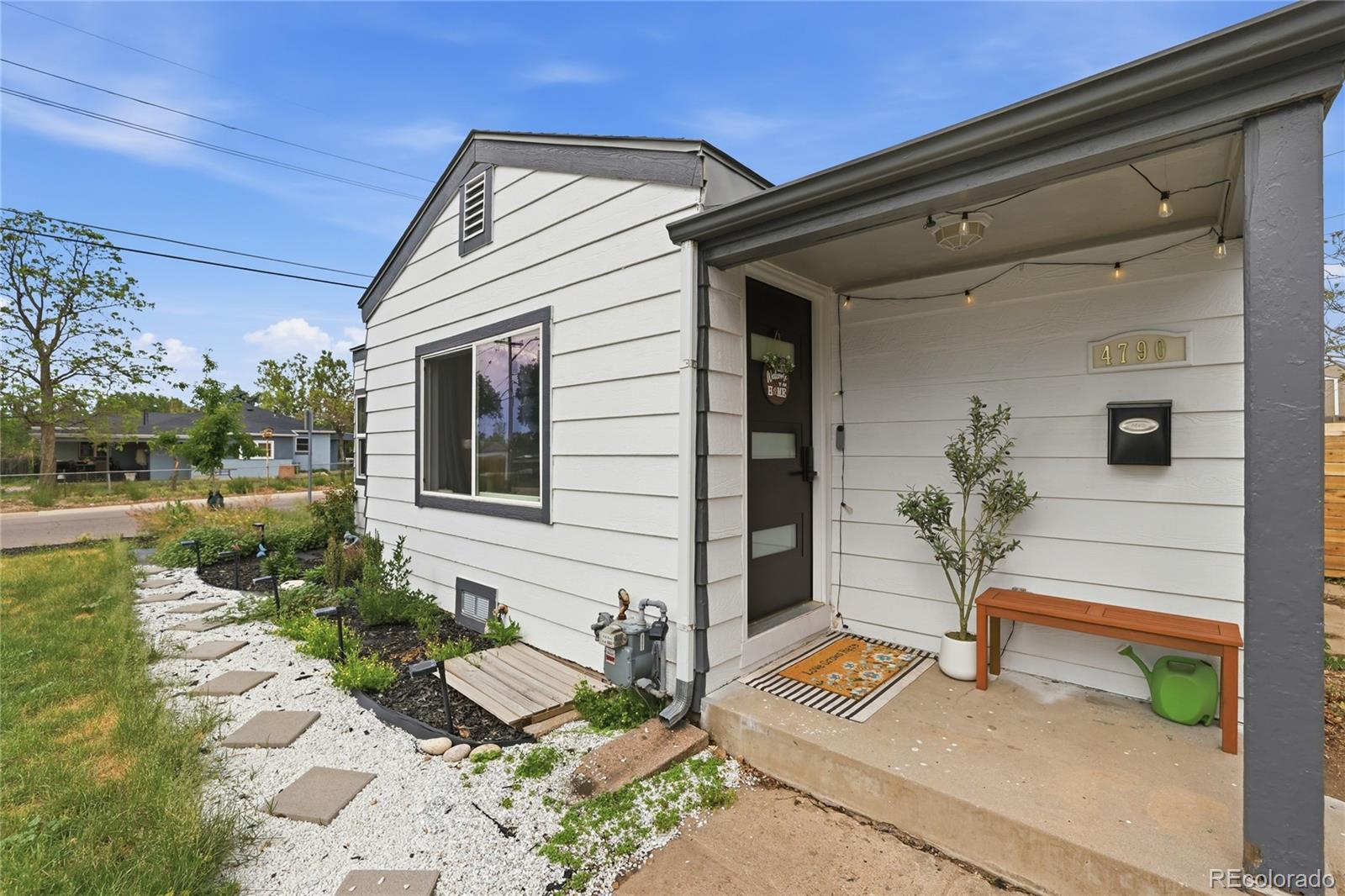 MLS Image #2 for 4790  saint paul street,denver, Colorado