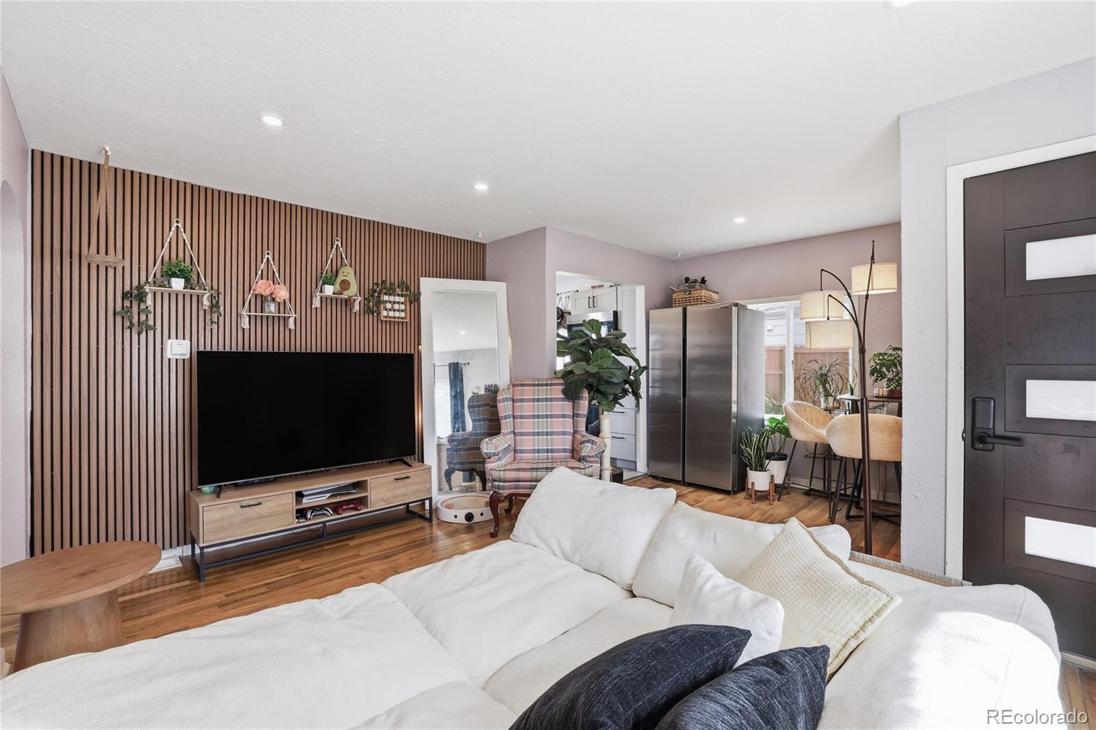 MLS Image #4 for 4790  saint paul street,denver, Colorado