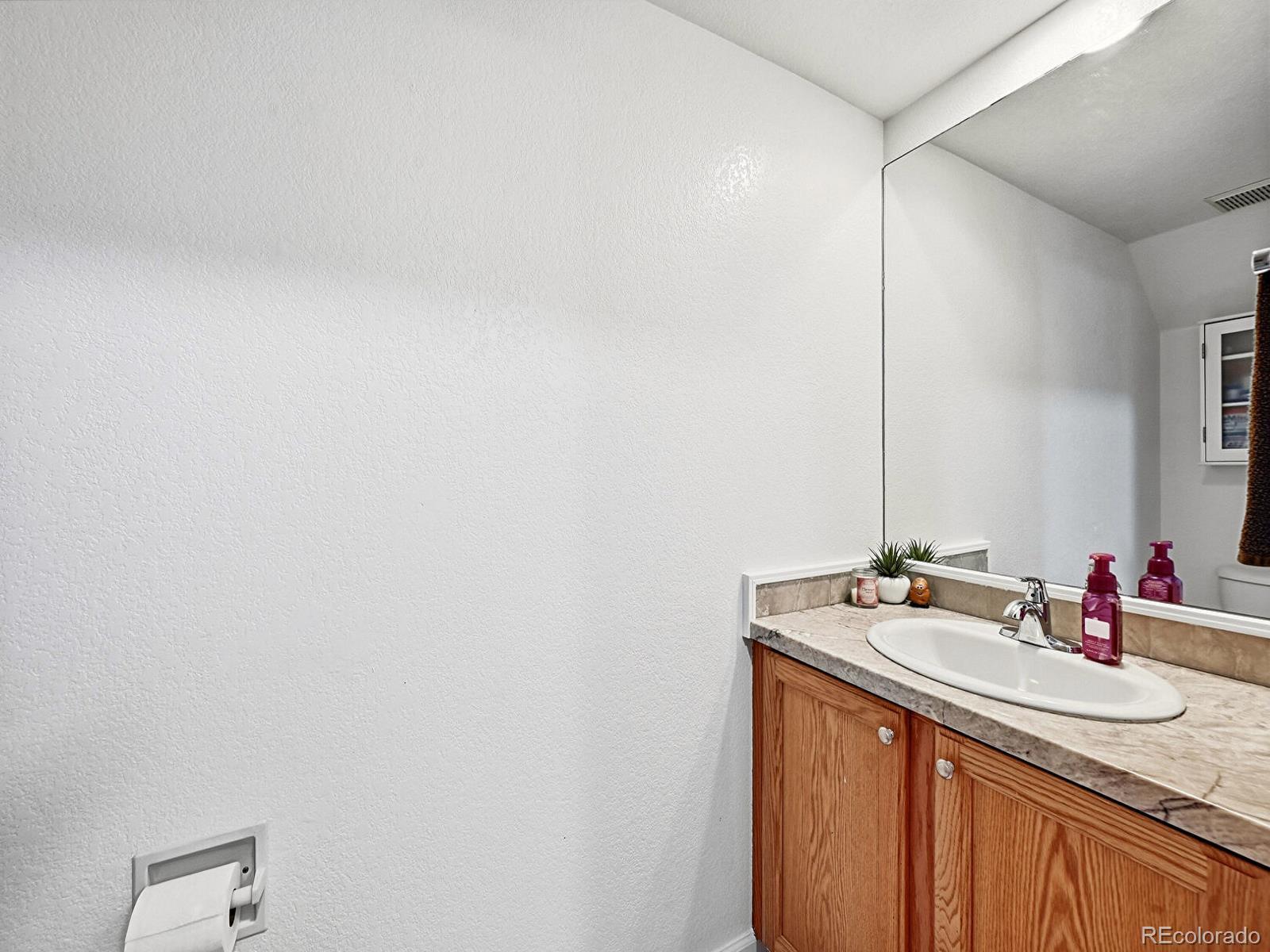 MLS Image #14 for 1971 e 103rd avenue,thornton, Colorado