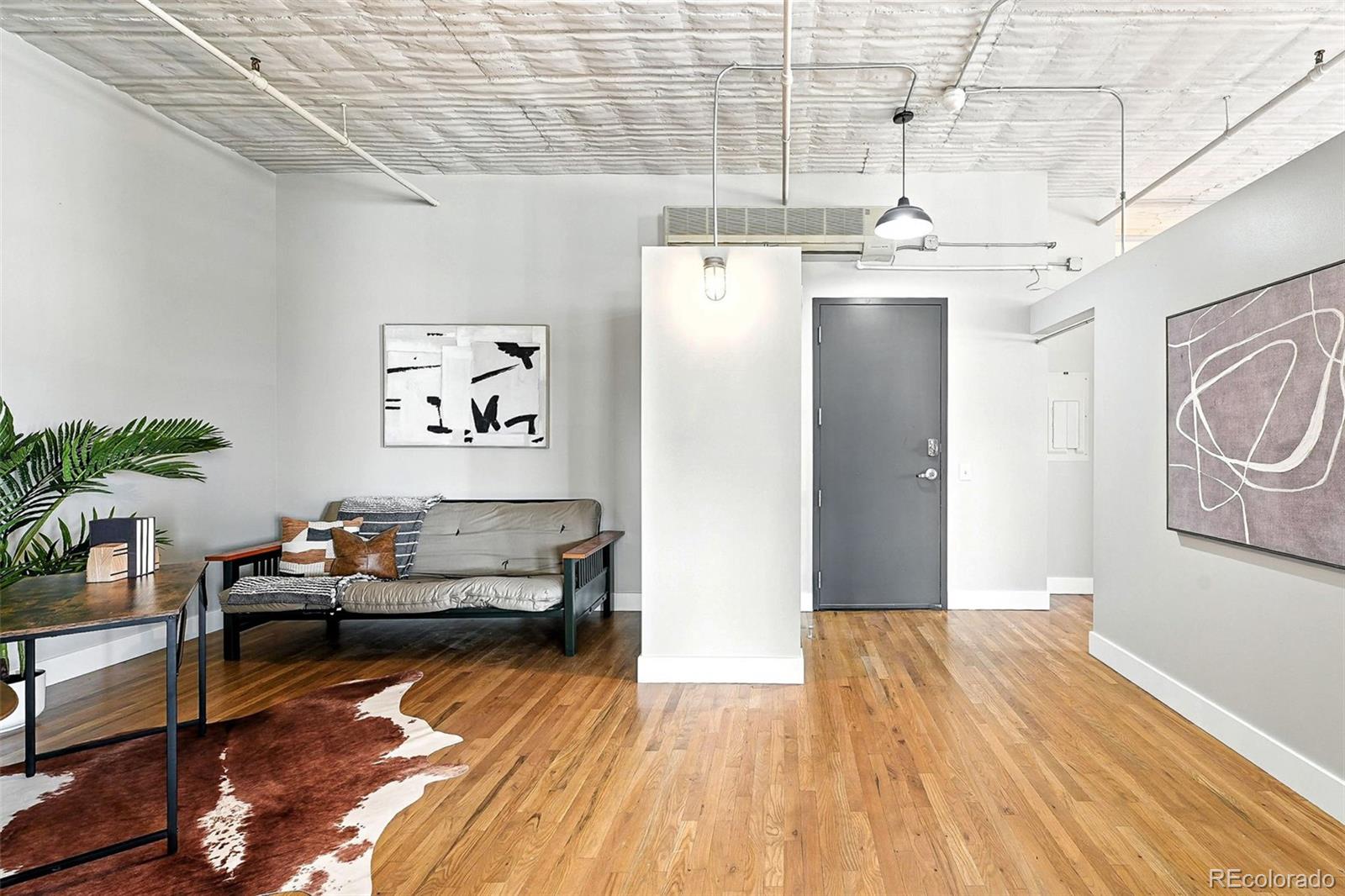 MLS Image #14 for 2261  blake street,denver, Colorado