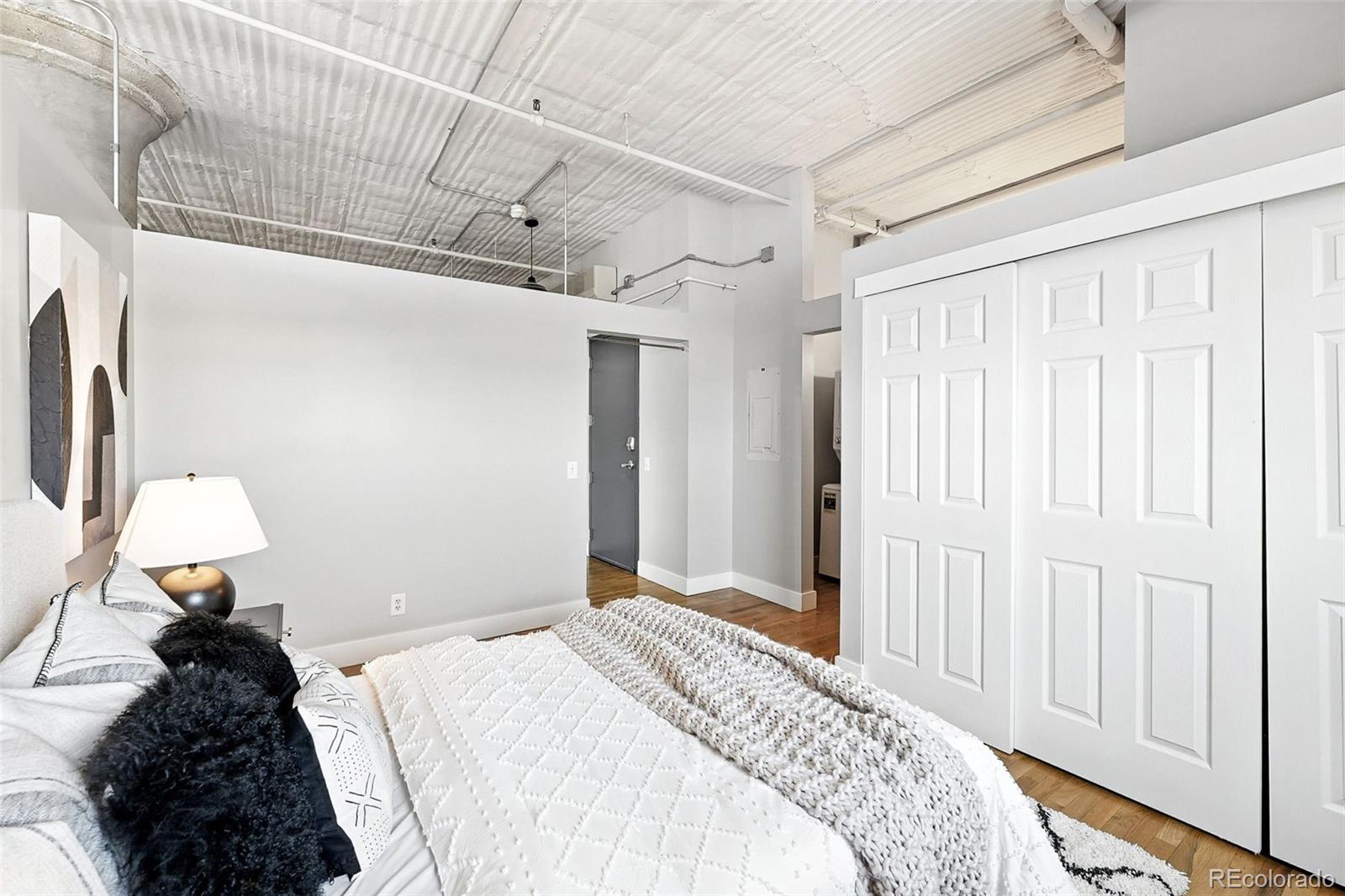 MLS Image #19 for 2261  blake street,denver, Colorado