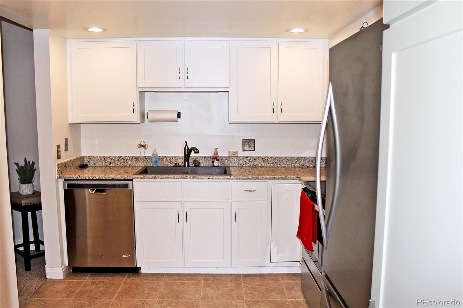 MLS Image #3 for 13661 e marina drive,aurora, Colorado