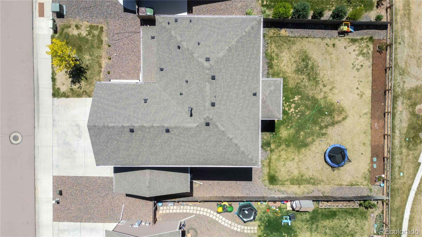MLS Image #3 for 914  charlton drive,windsor, Colorado