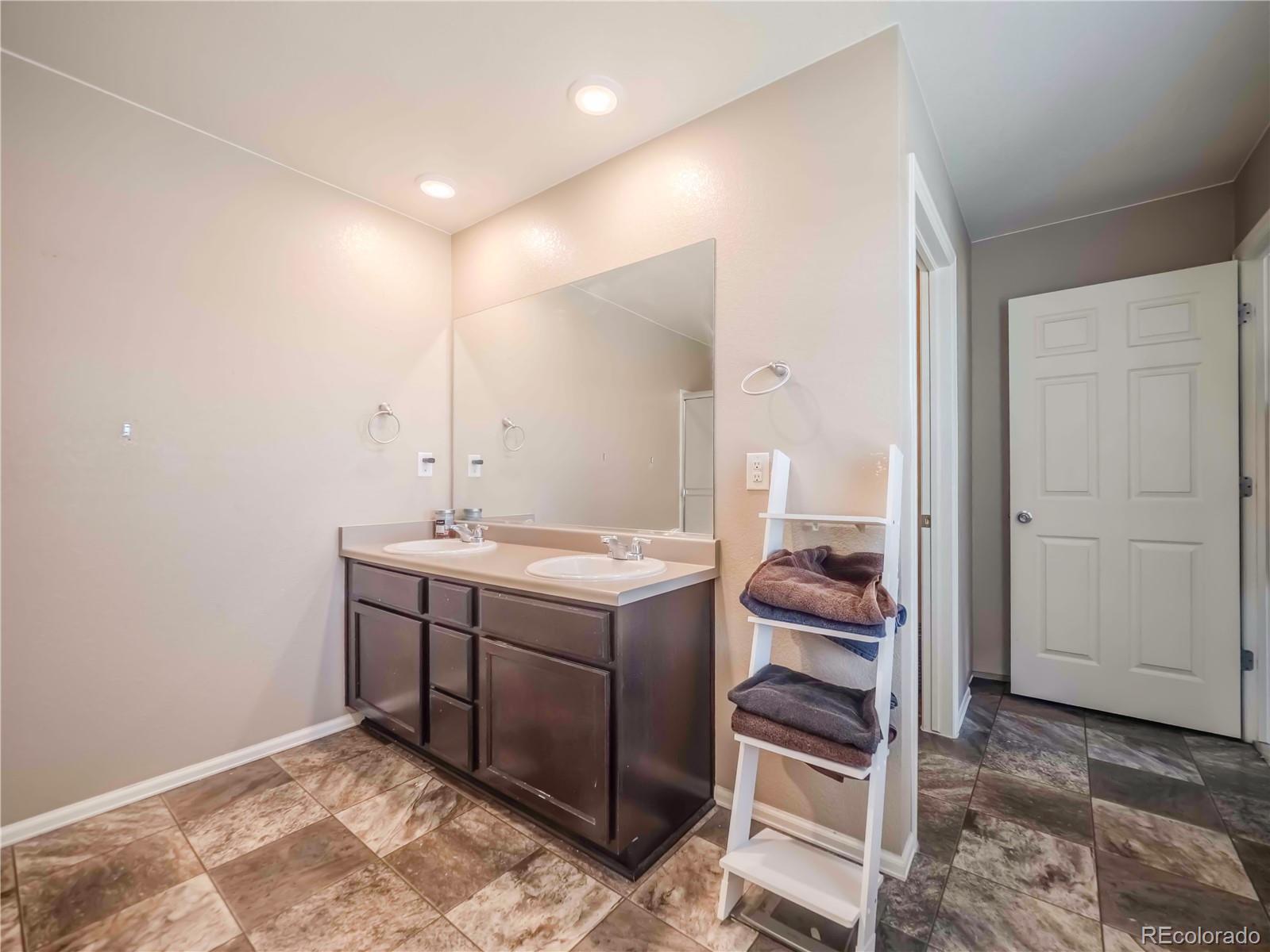 MLS Image #34 for 914  charlton drive,windsor, Colorado