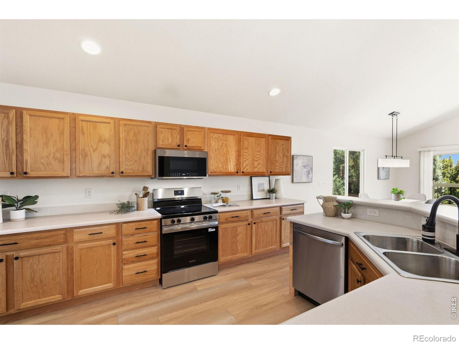 MLS Image #7 for 7108  bon homme richard drive,fort collins, Colorado