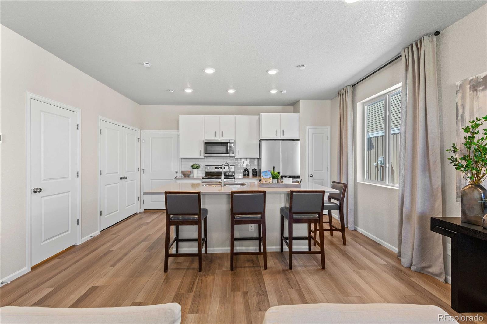MLS Image #2 for 22411 e 46th avenue,aurora, Colorado