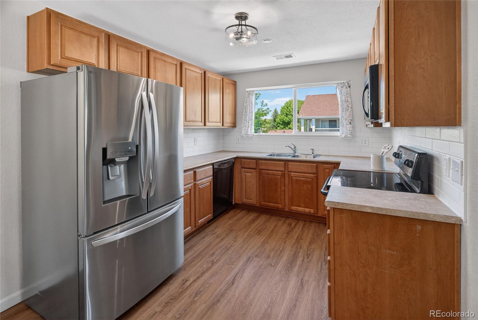 MLS Image #2 for 4825  hahns peak drive,loveland, Colorado