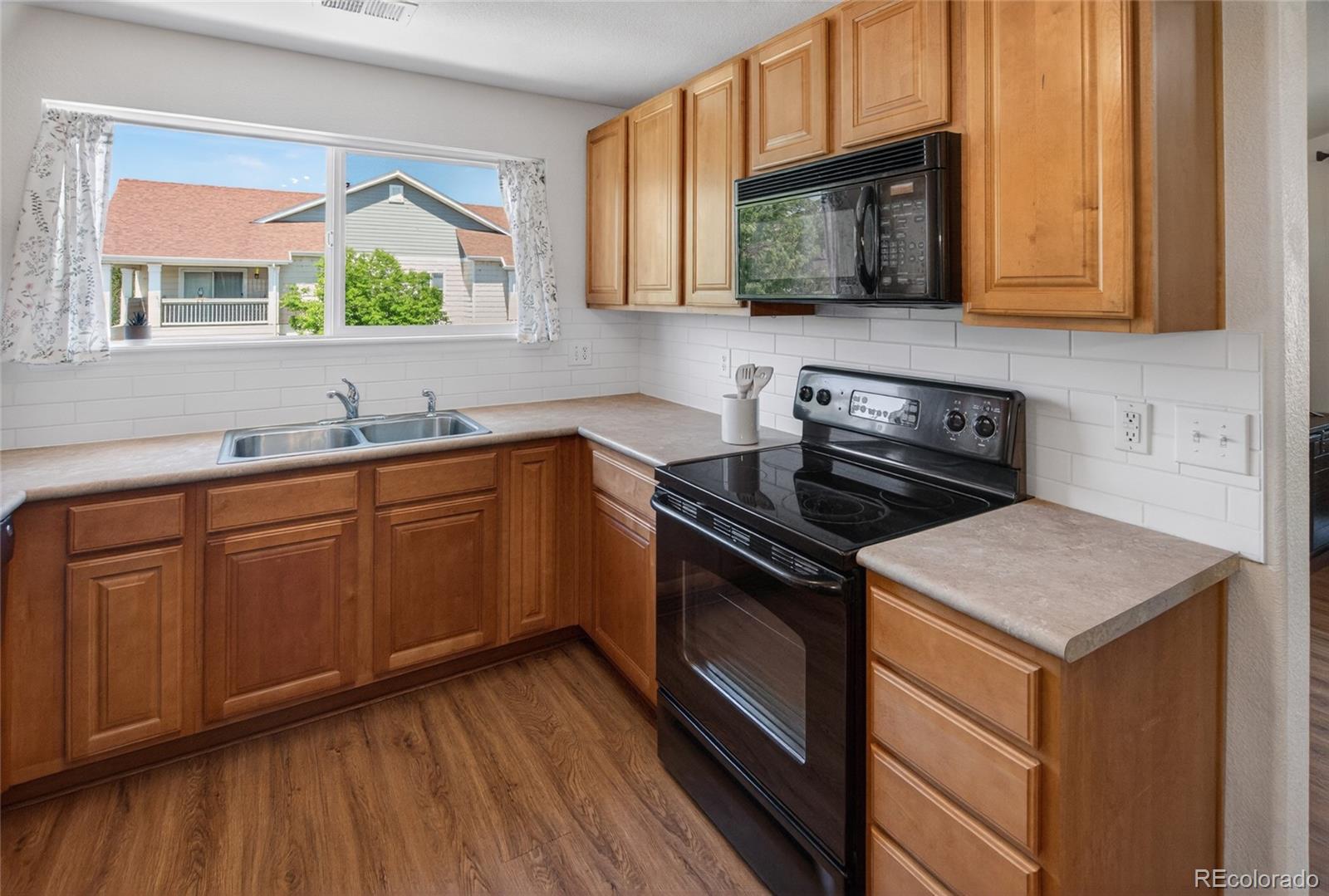 MLS Image #4 for 4825  hahns peak drive,loveland, Colorado