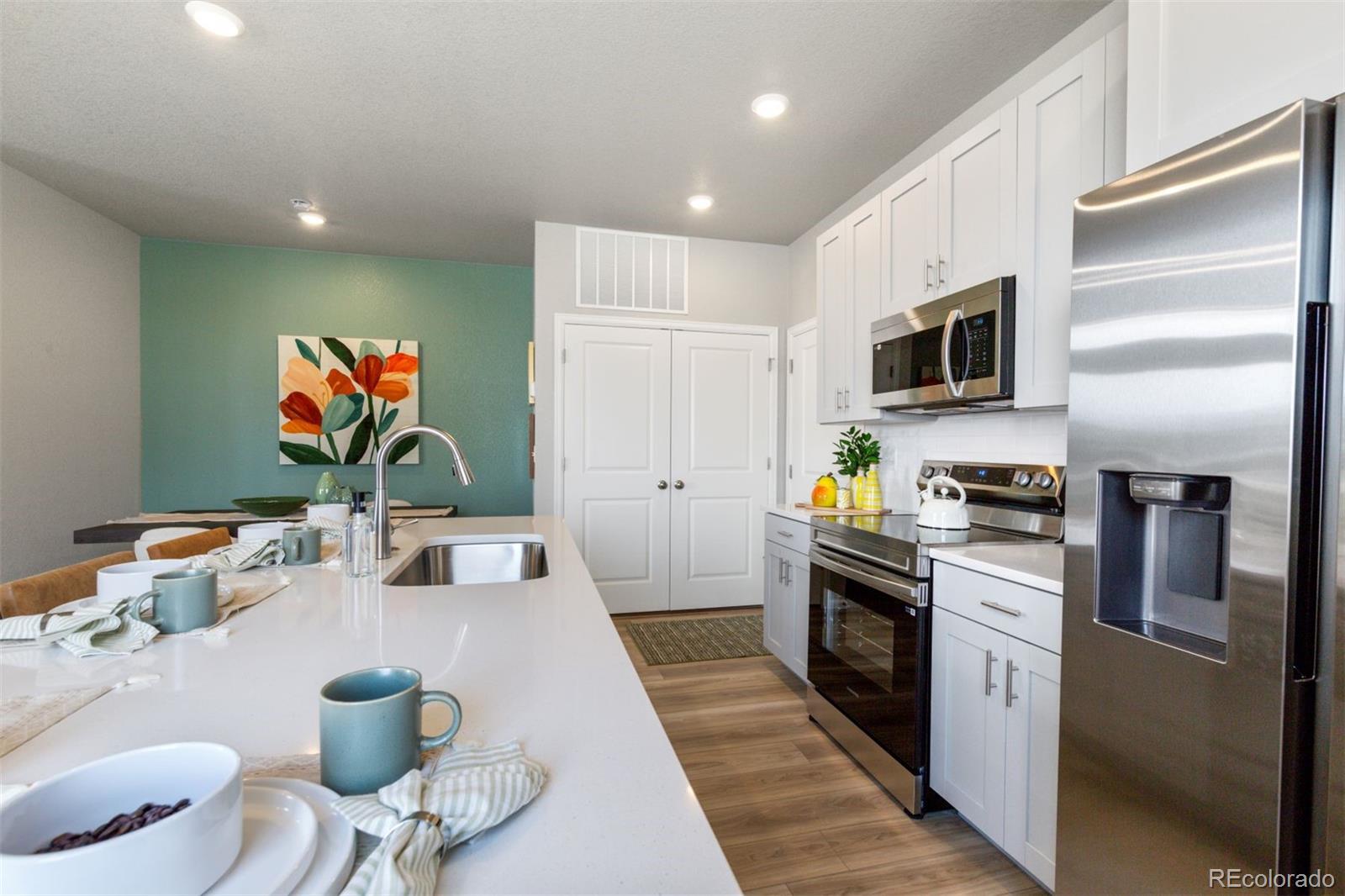 MLS Image #3 for 22371 e 46th avenue,aurora, Colorado