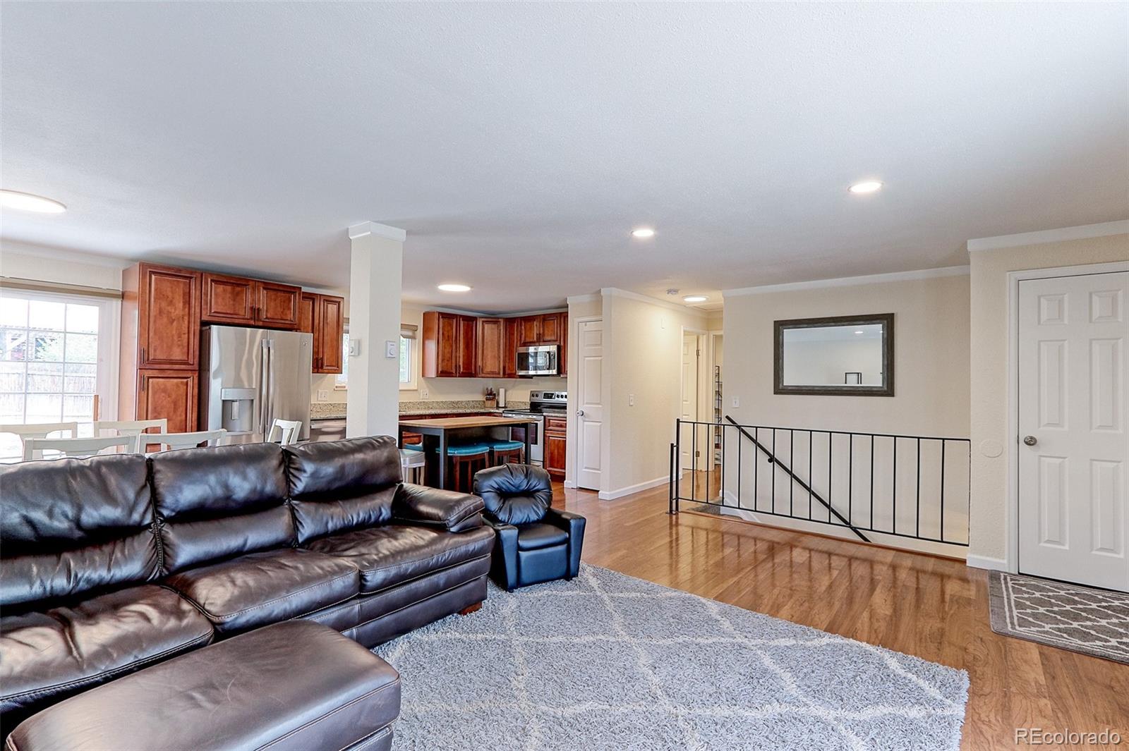 MLS Image #3 for 10939  grange creek drive,thornton, Colorado
