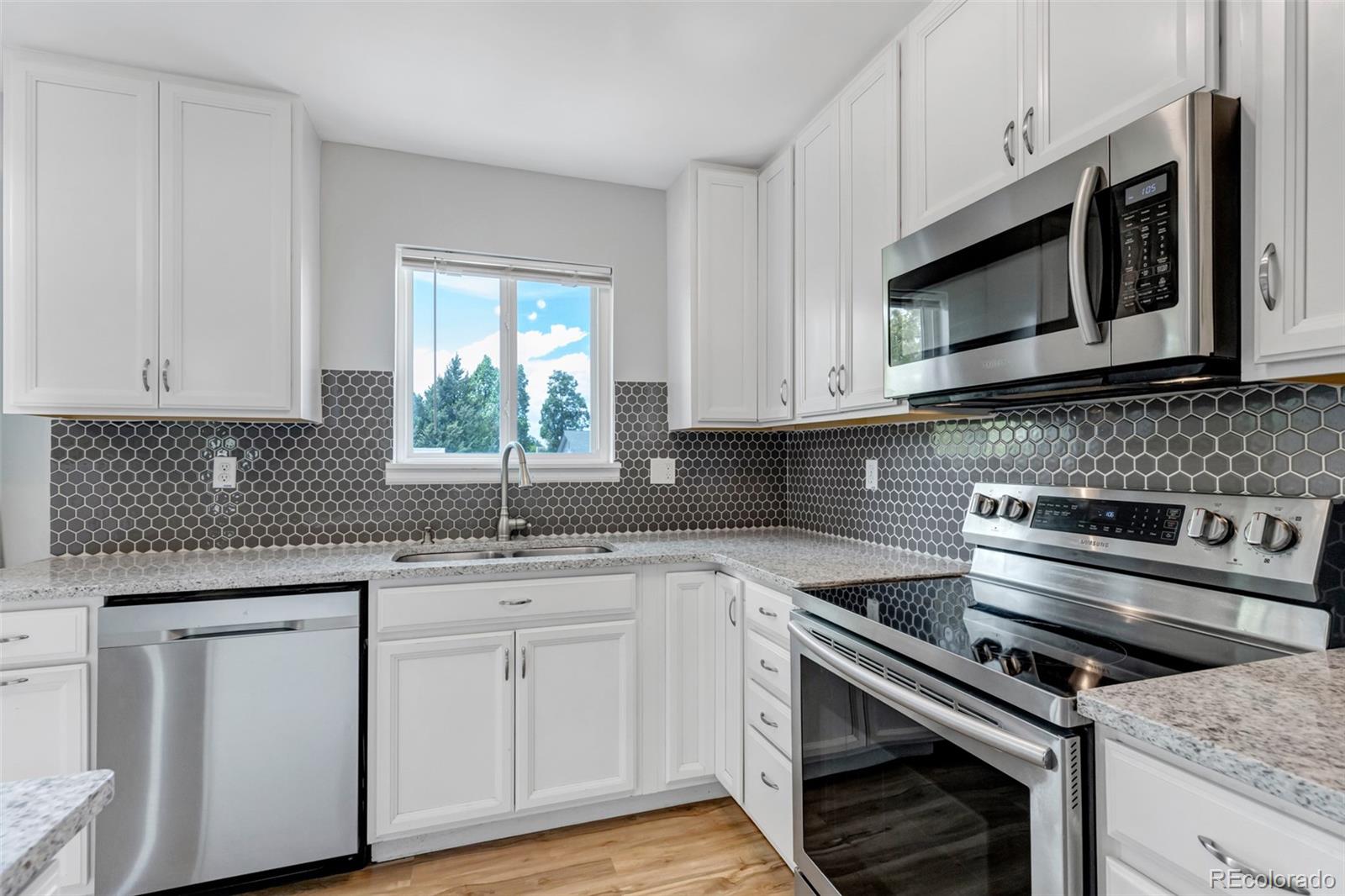 MLS Image #10 for 1589 s lewiston street,aurora, Colorado
