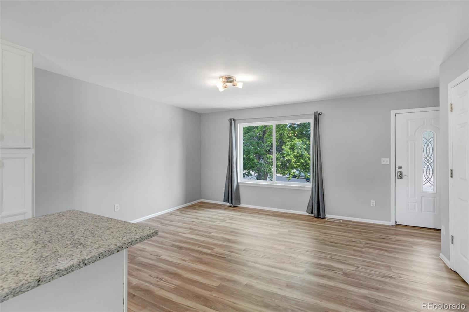 MLS Image #13 for 1589 s lewiston street,aurora, Colorado