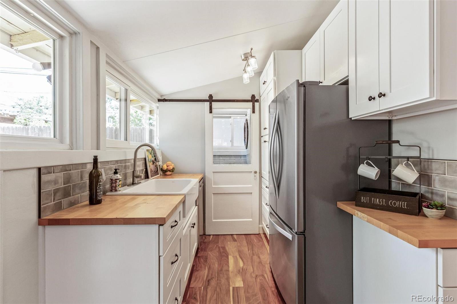 MLS Image #15 for 3333 w 33rd avenue,denver, Colorado