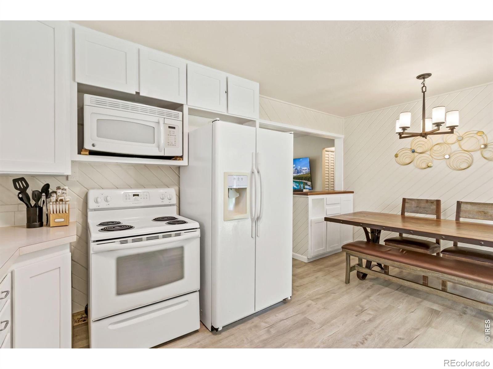 MLS Image #10 for 1600  crestmore place,fort collins, Colorado