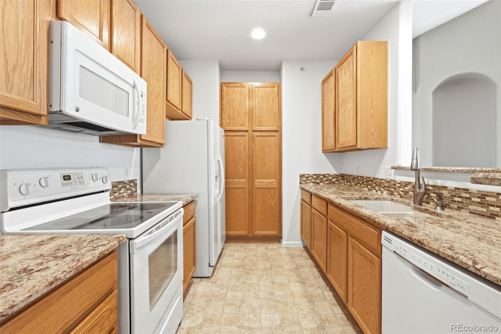 MLS Image #6 for 1560  olympia circle 304,castle rock, Colorado