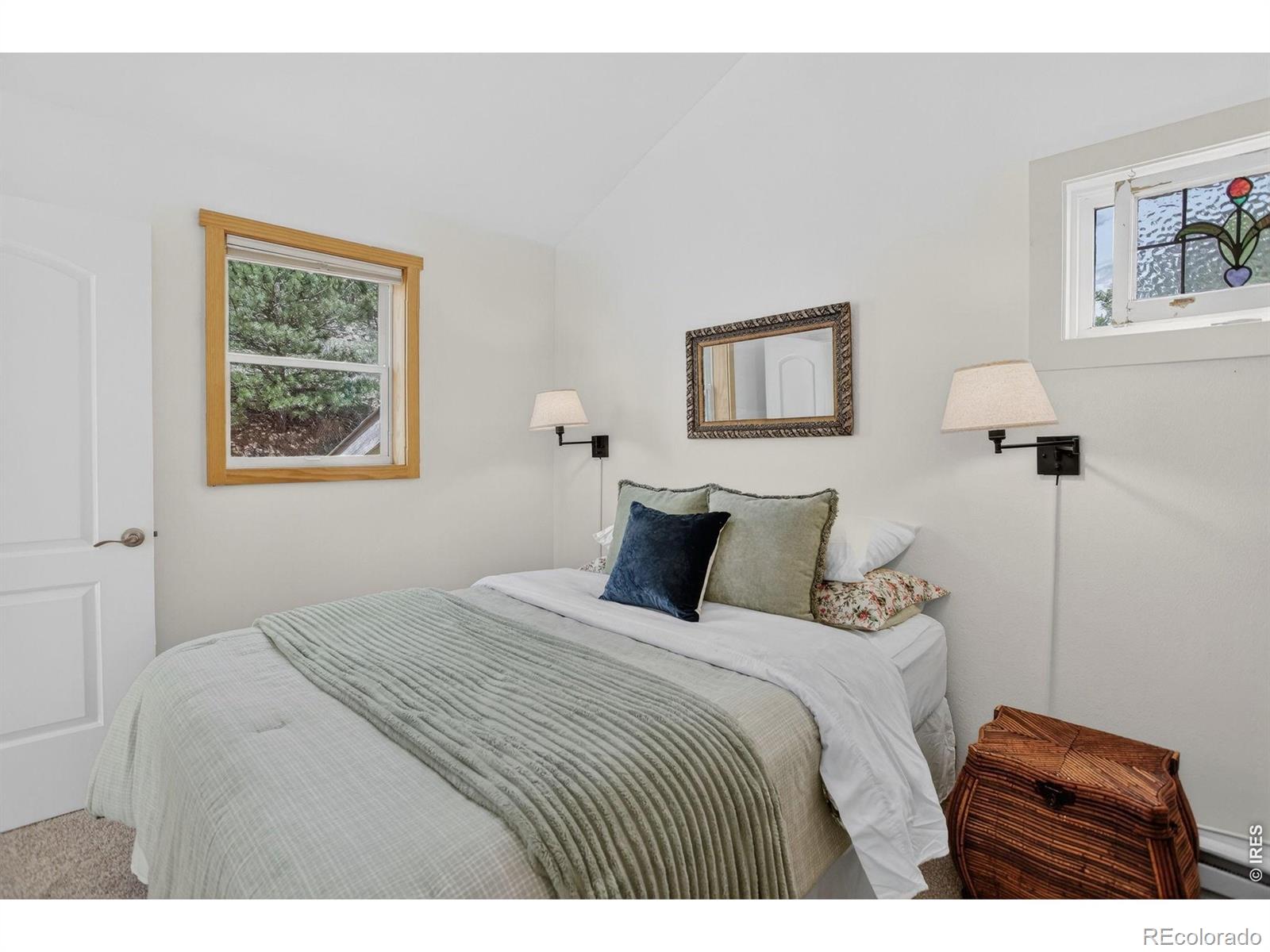 MLS Image #23 for 47  pyrite way,lyons, Colorado
