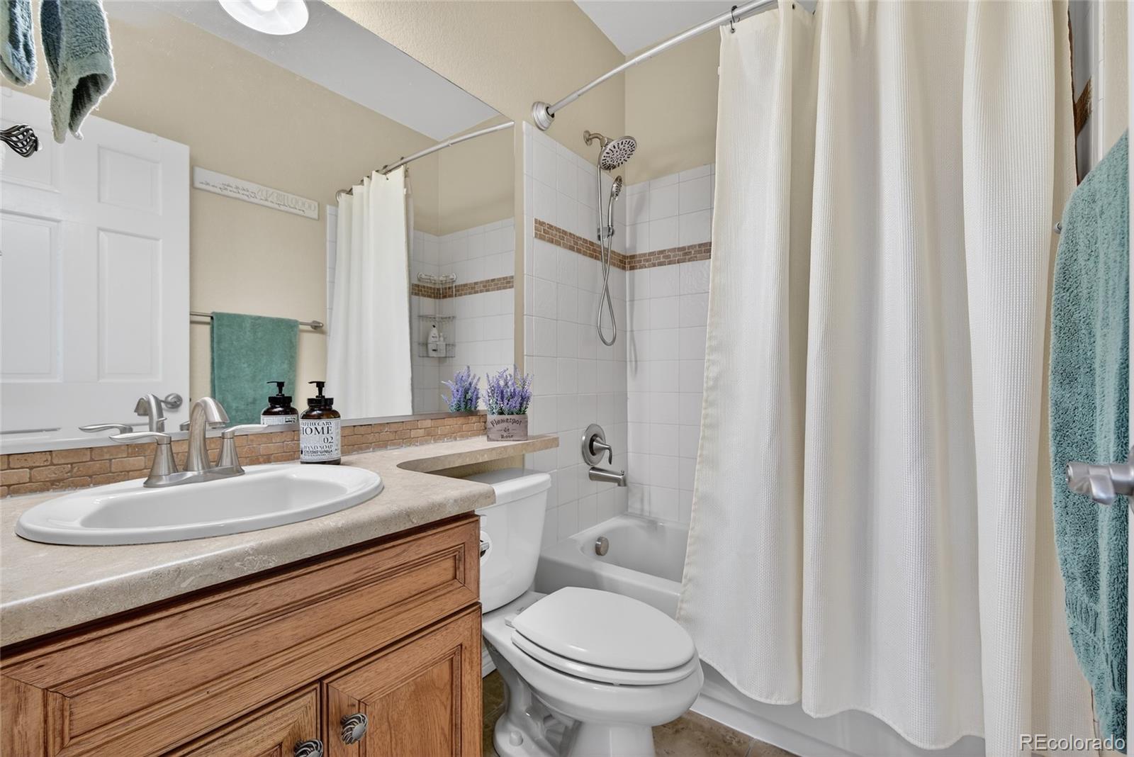 MLS Image #33 for 10862  torreys peak way,peyton, Colorado