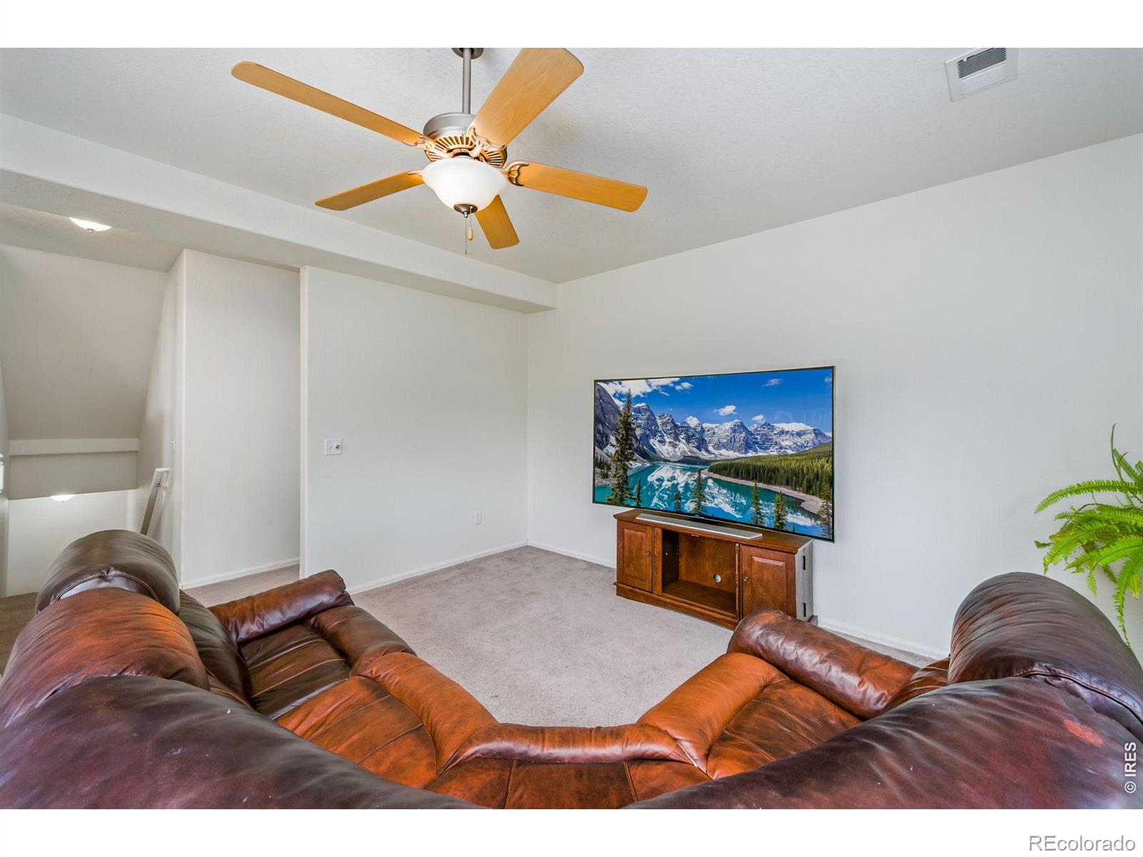 MLS Image #14 for 427  pioneer lane,johnstown, Colorado