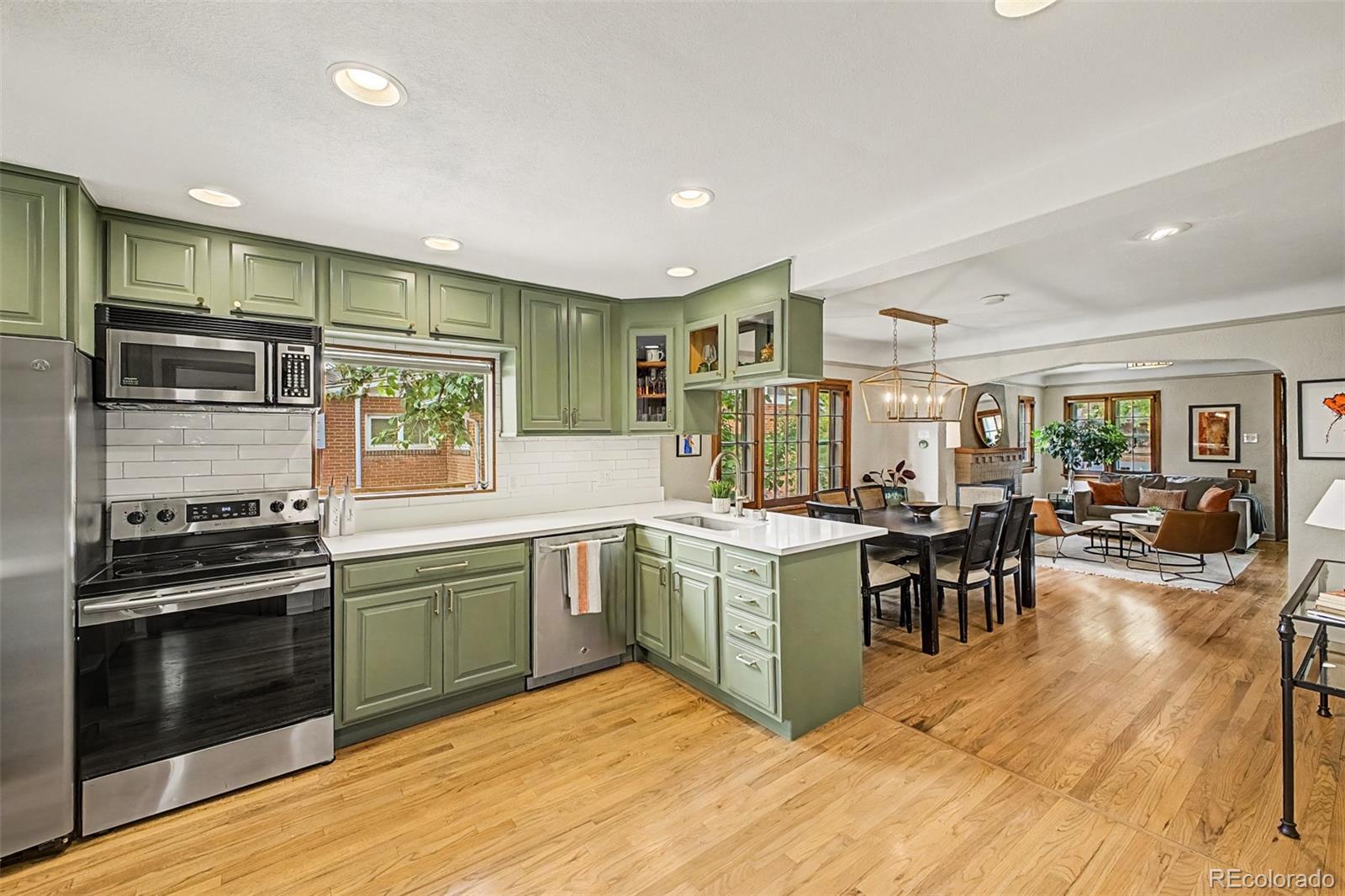 MLS Image #12 for 1630  clermont street,denver, Colorado