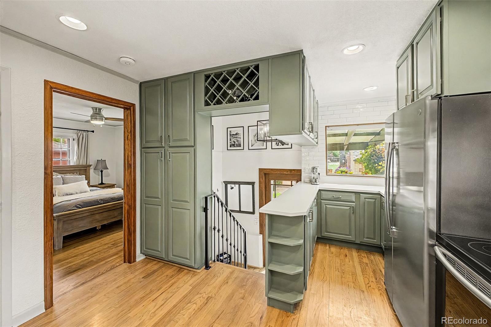 MLS Image #16 for 1630  clermont street,denver, Colorado