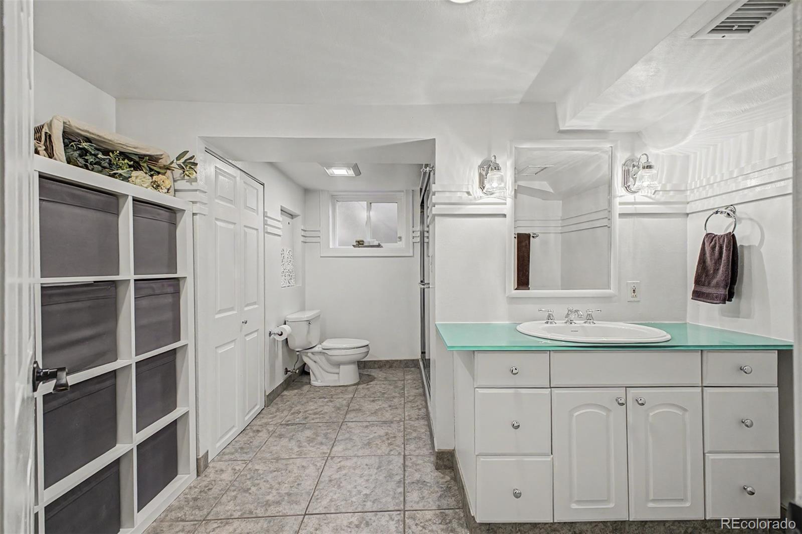 MLS Image #23 for 1630  clermont street,denver, Colorado