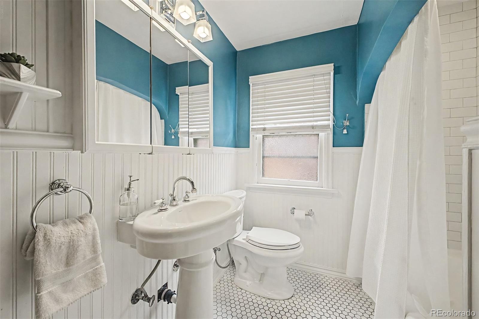 MLS Image #24 for 1630  clermont street,denver, Colorado