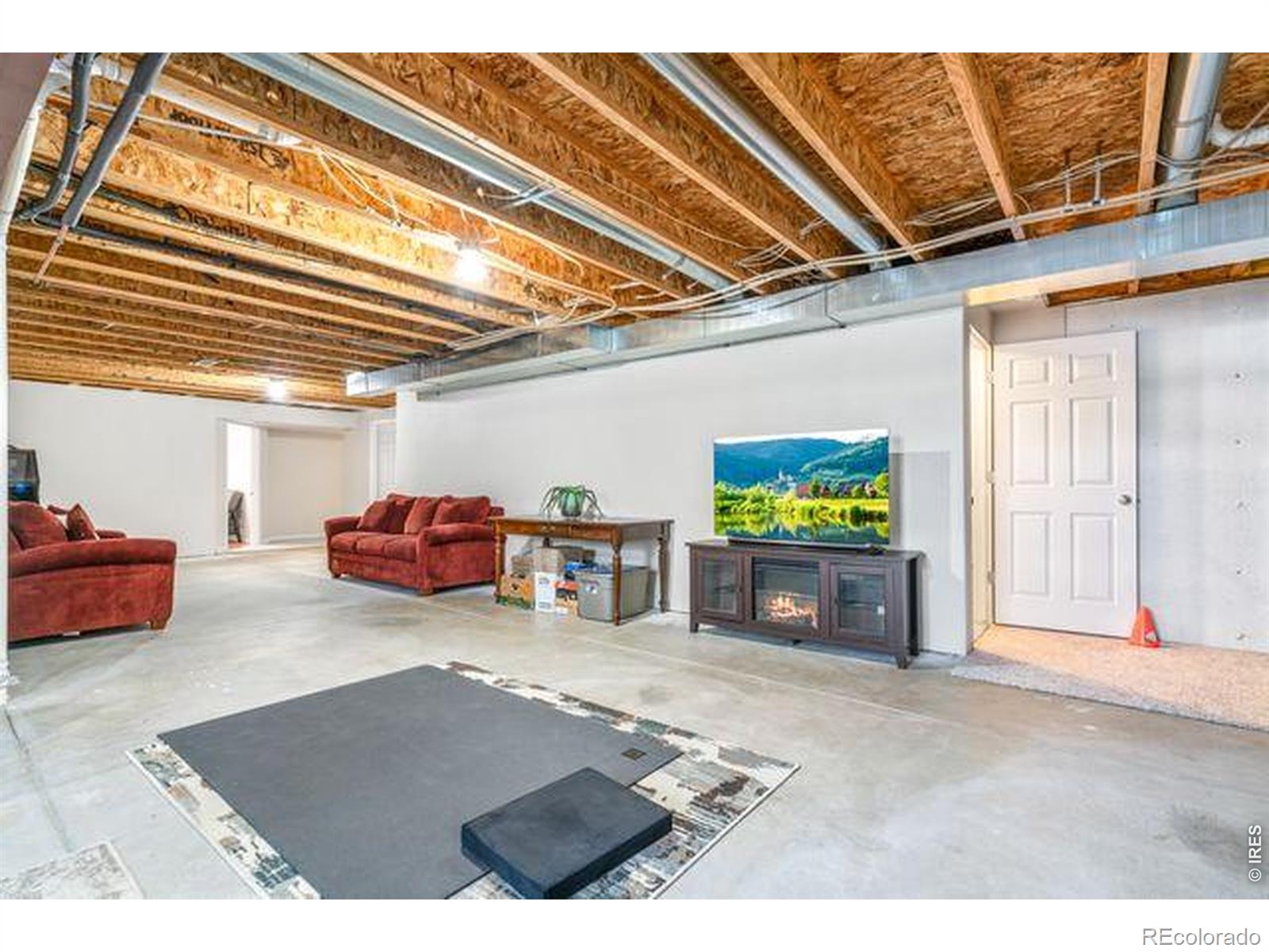 MLS Image #20 for 404  cascade court,johnstown, Colorado