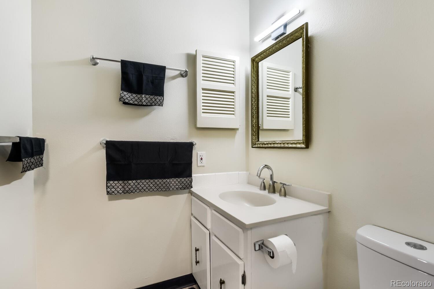 MLS Image #10 for 7755 e quincy avenue,denver, Colorado