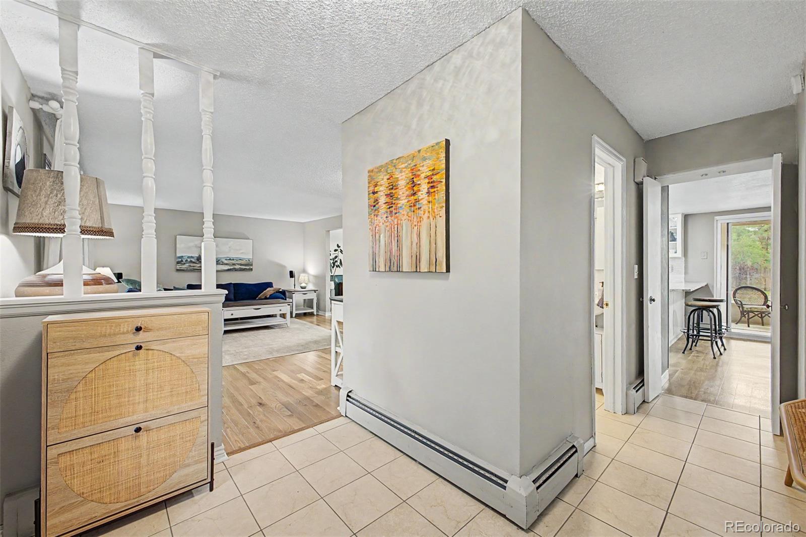 MLS Image #10 for 320  oswego court,aurora, Colorado