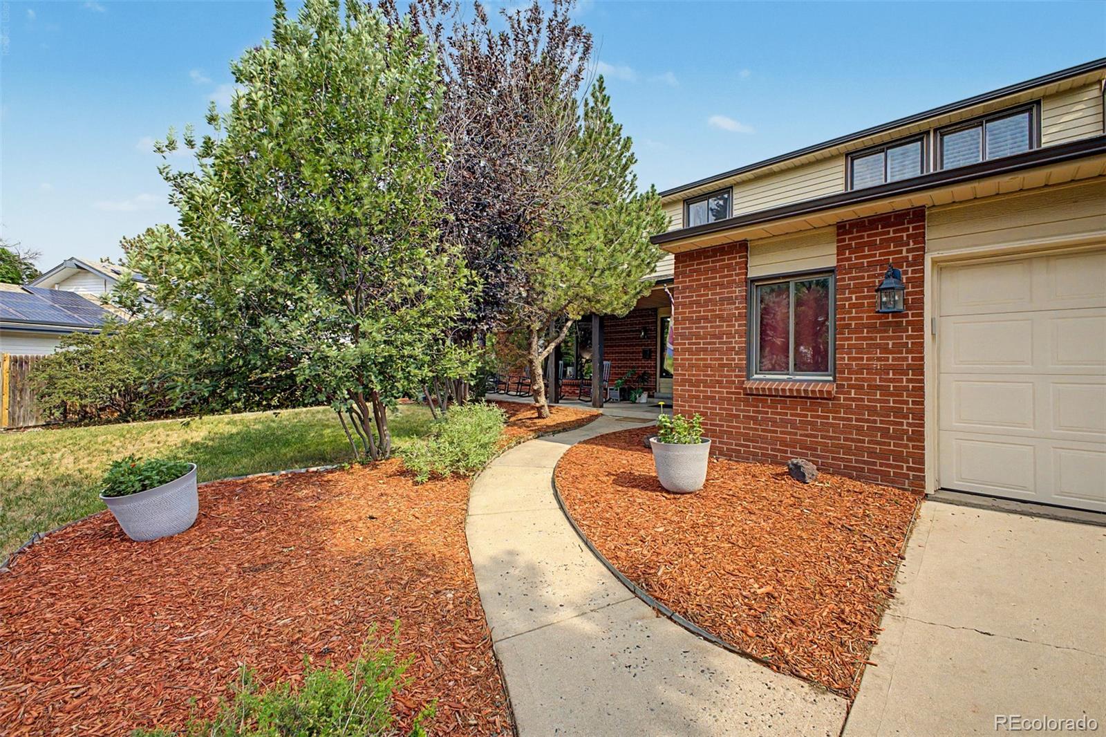 MLS Image #4 for 320  oswego court,aurora, Colorado