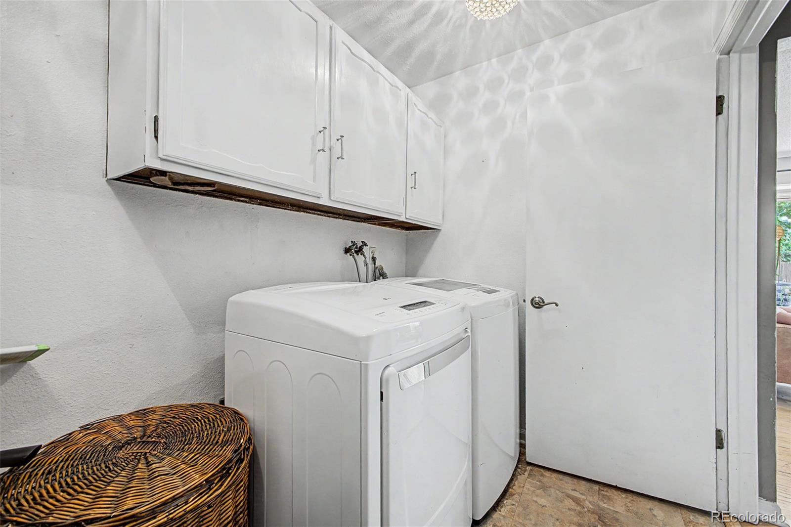 MLS Image #42 for 320  oswego court,aurora, Colorado