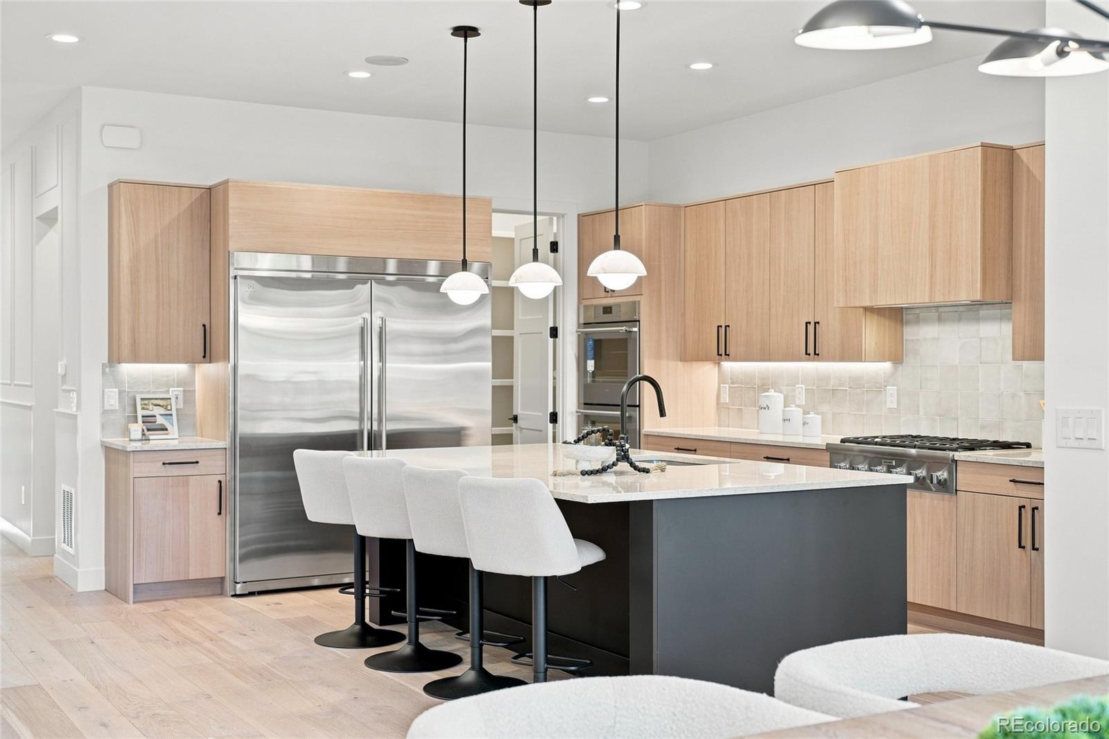 MLS Image #10 for 2934 s bellaire street,denver, Colorado