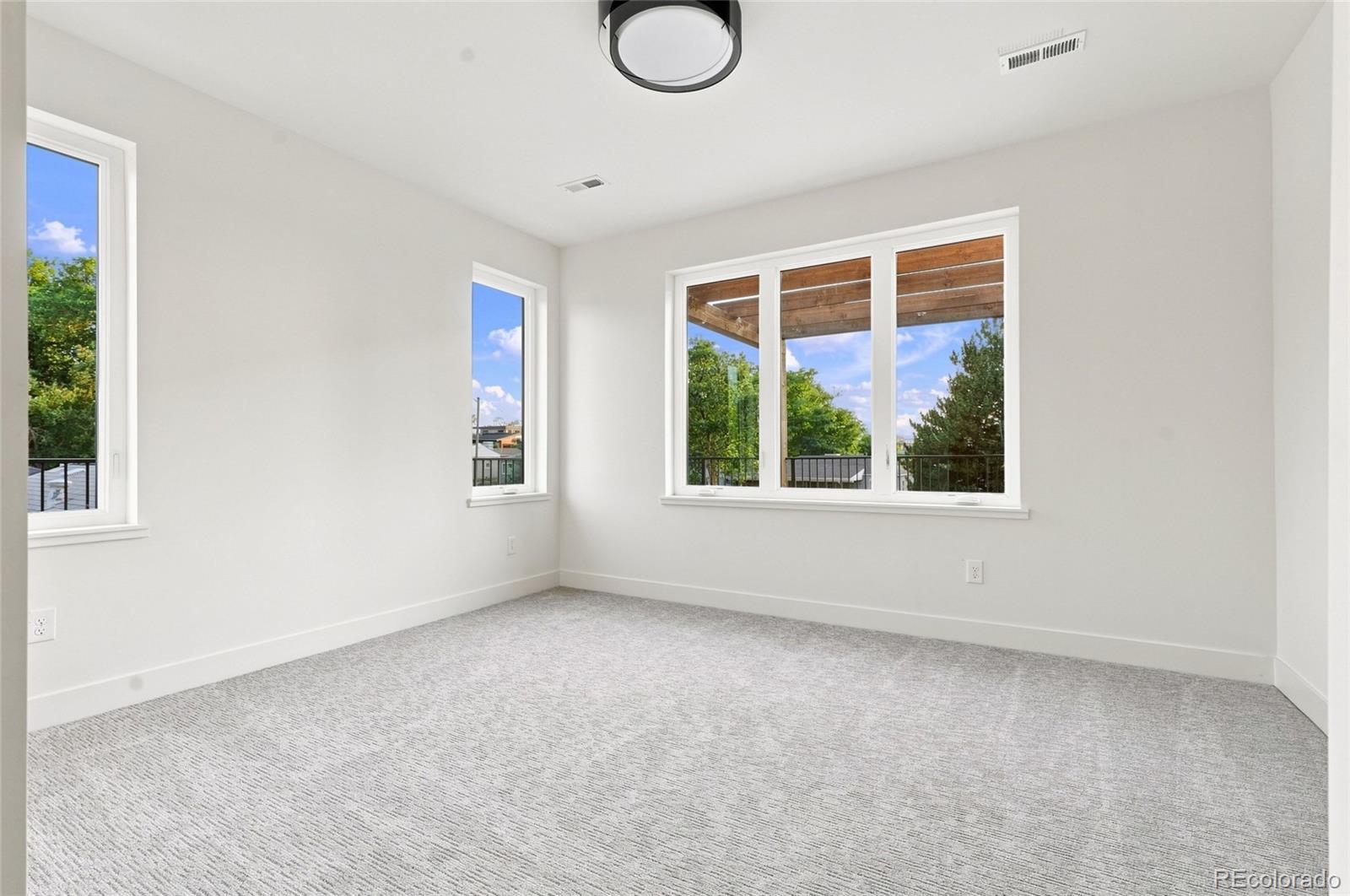 MLS Image #27 for 2934 s bellaire street,denver, Colorado