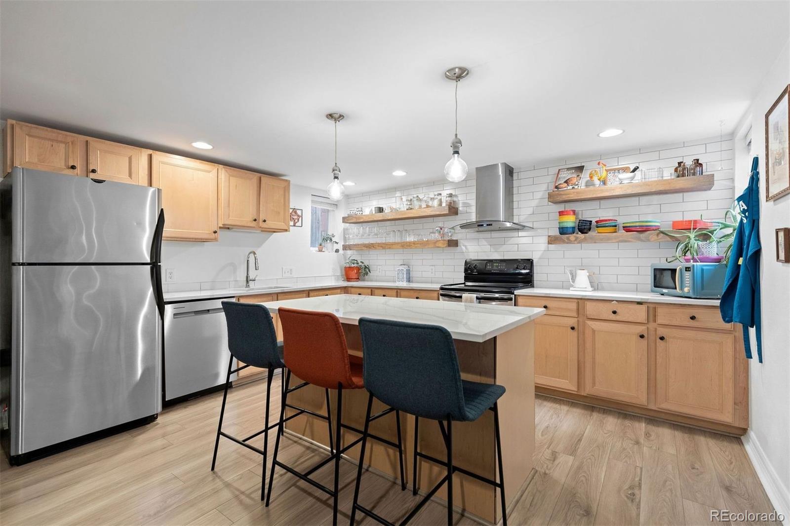 MLS Image #11 for 1101  gaylord street,denver, Colorado
