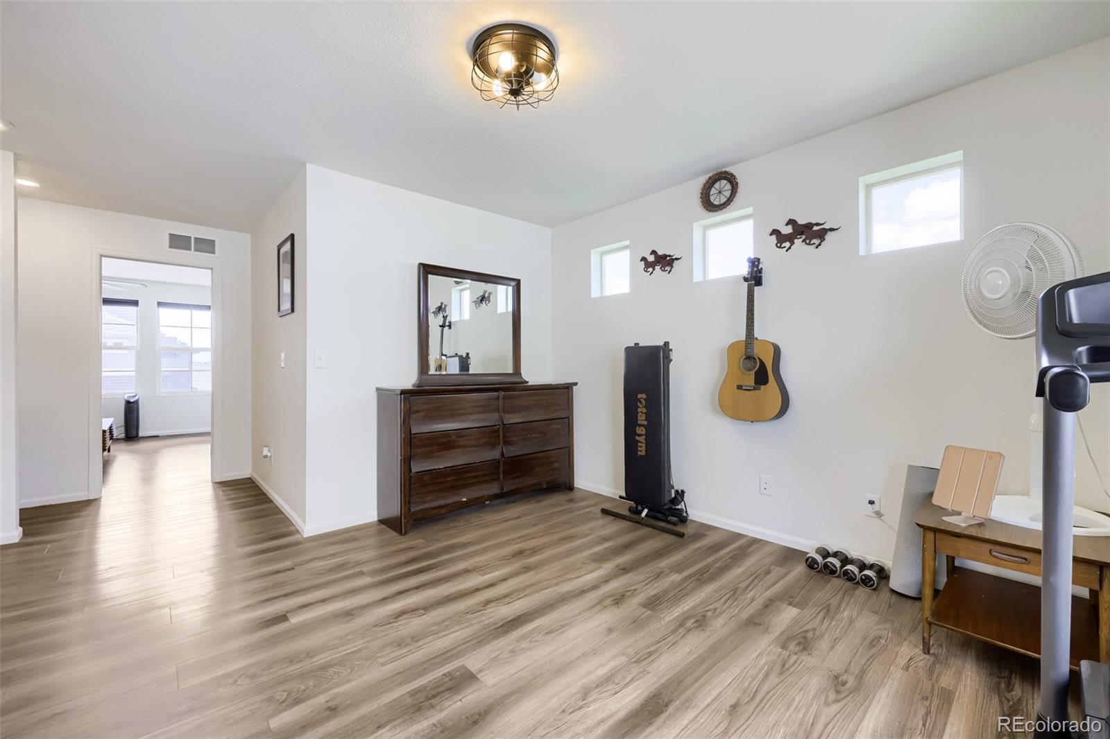 MLS Image #11 for 10035  yampa court,commerce city, Colorado
