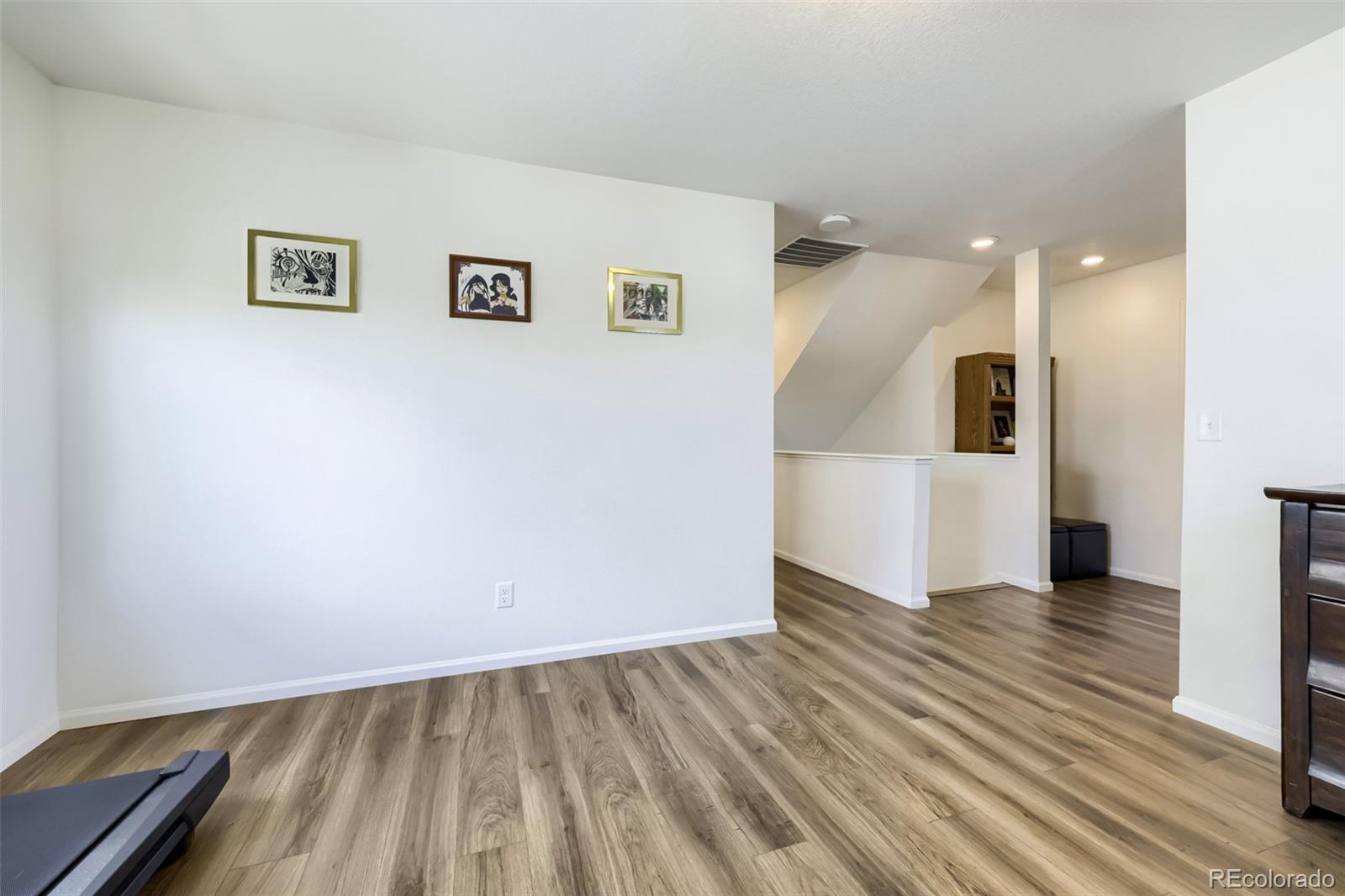 MLS Image #12 for 10035  yampa court,commerce city, Colorado