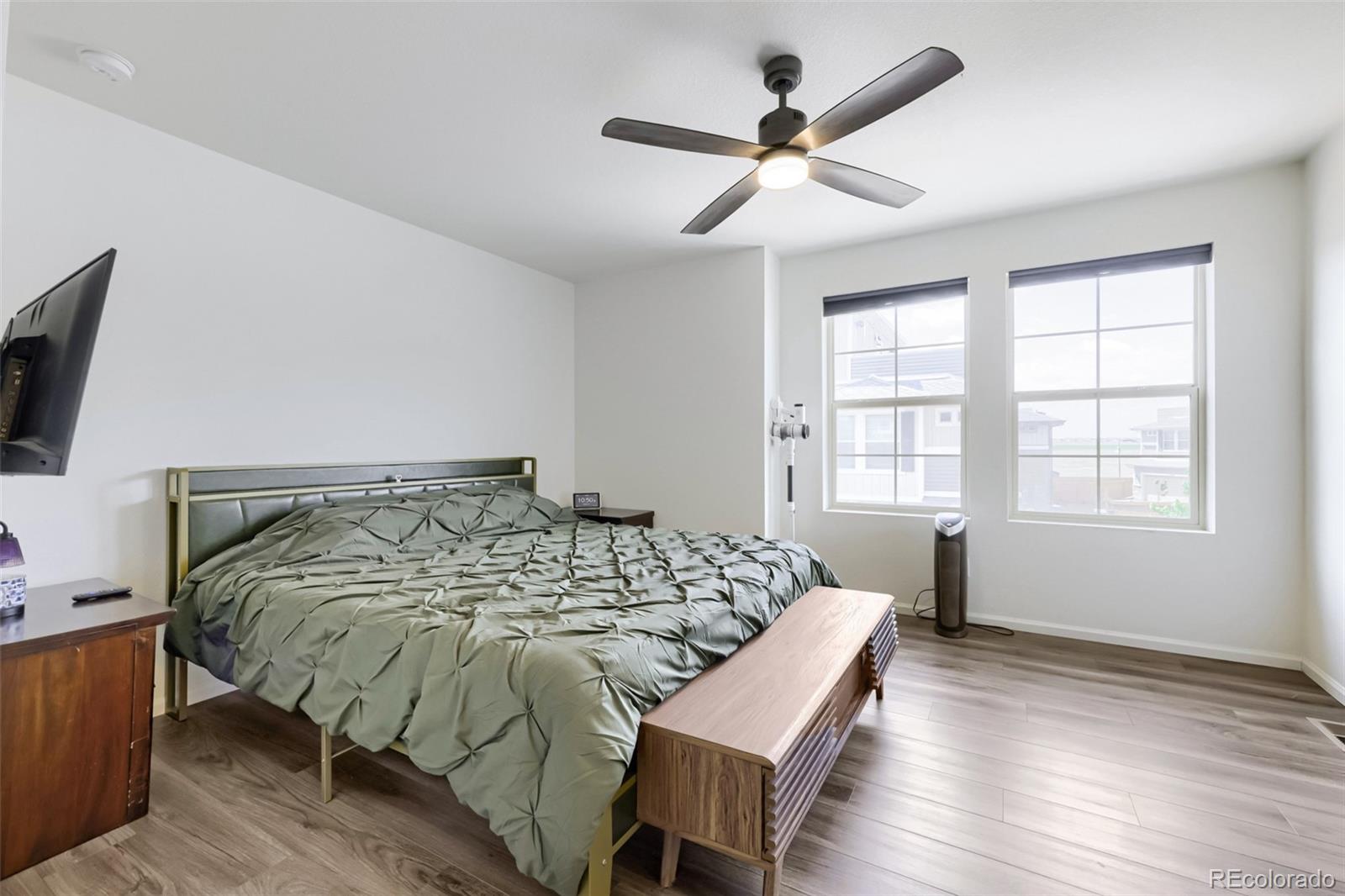 MLS Image #13 for 10035  yampa court,commerce city, Colorado