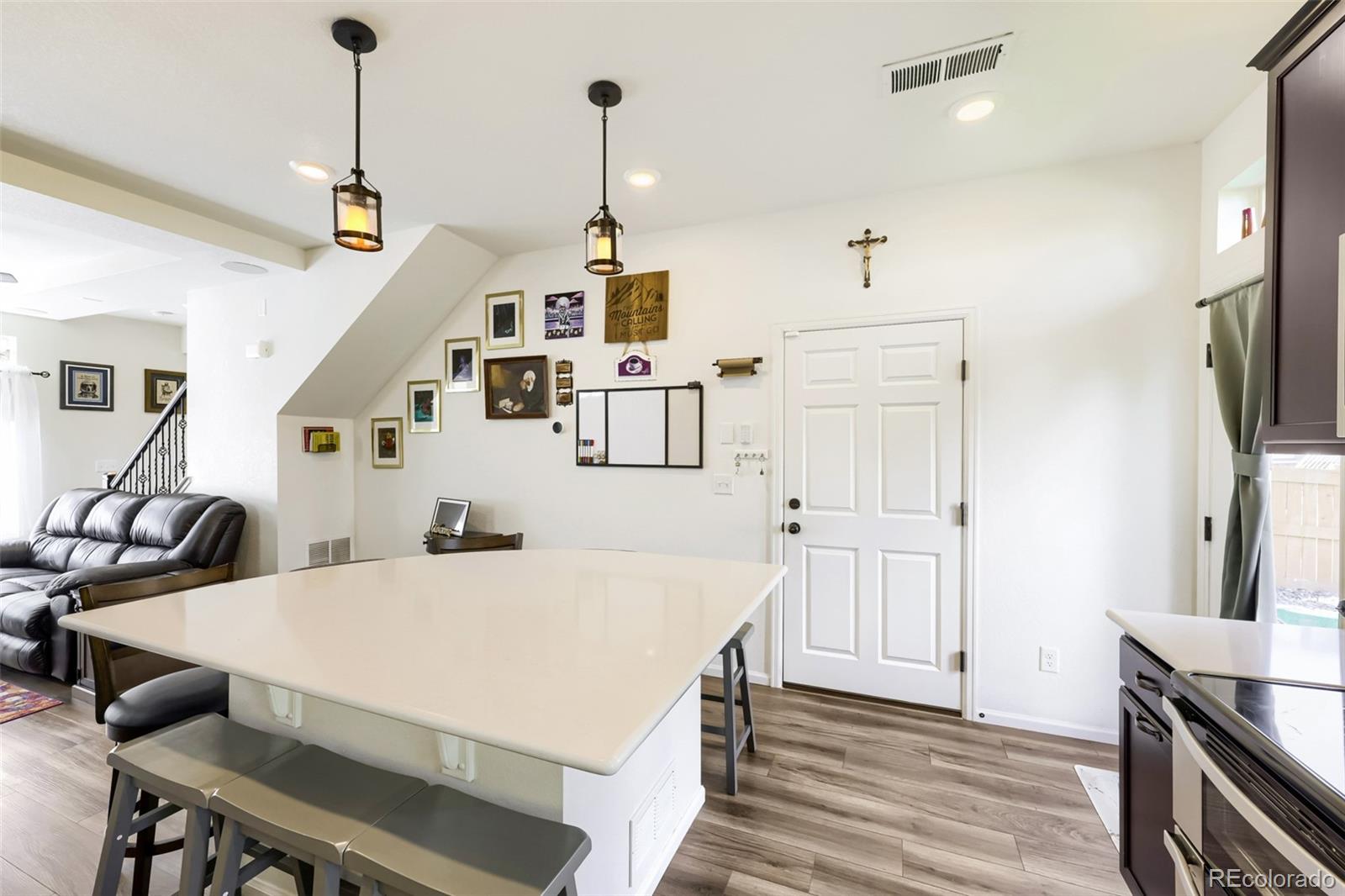 MLS Image #7 for 10035  yampa court,commerce city, Colorado