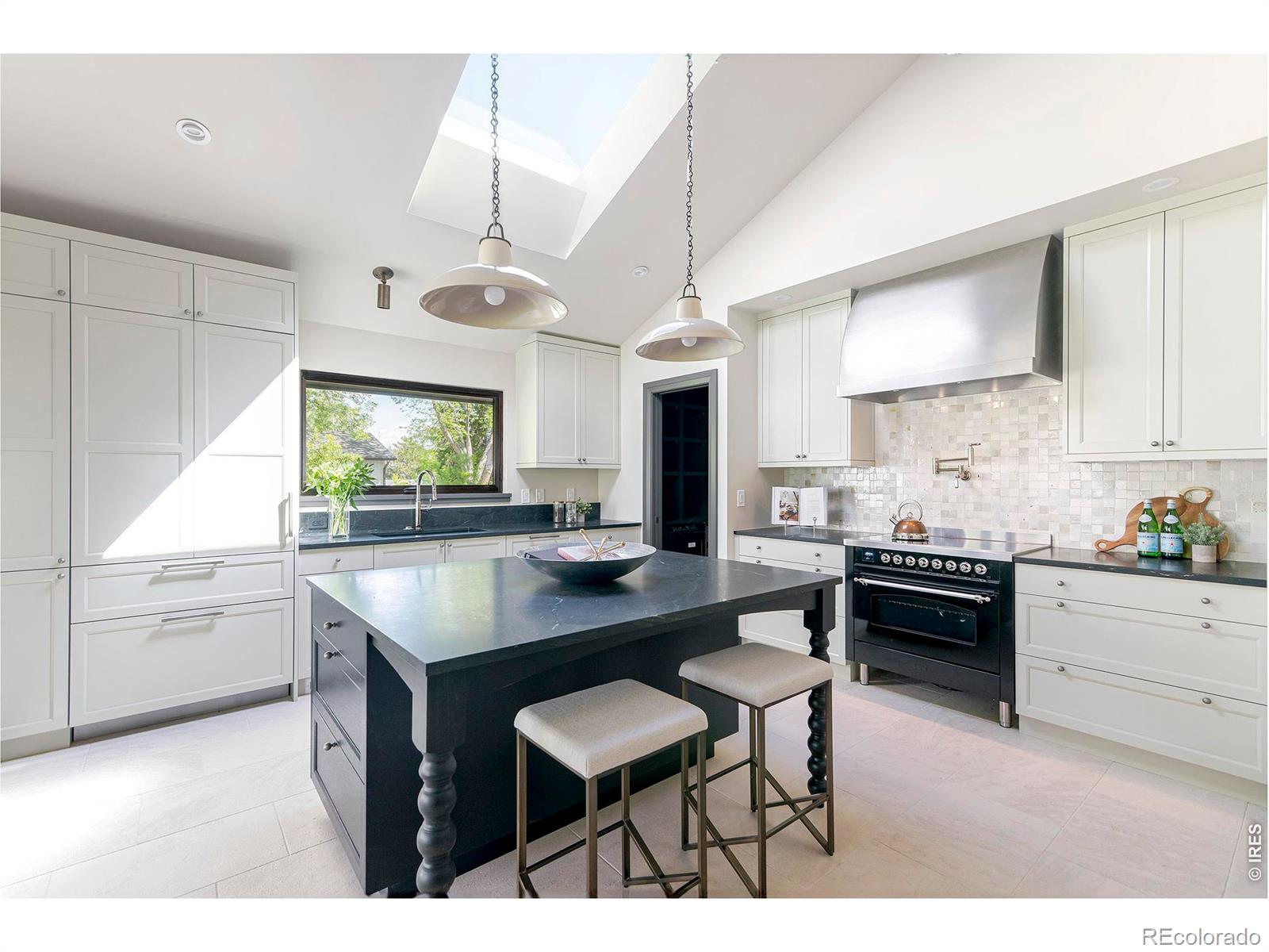 MLS Image #13 for 985  saratoga court,boulder, Colorado