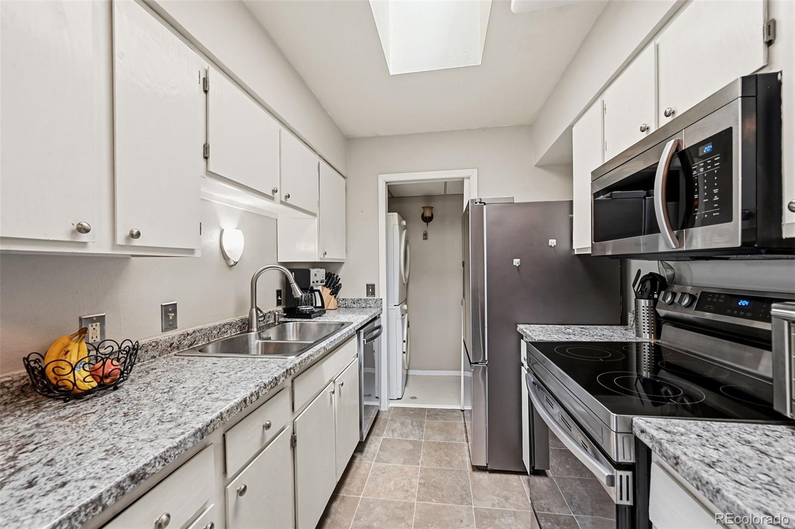 MLS Image #13 for 1845  kendall street,denver, Colorado